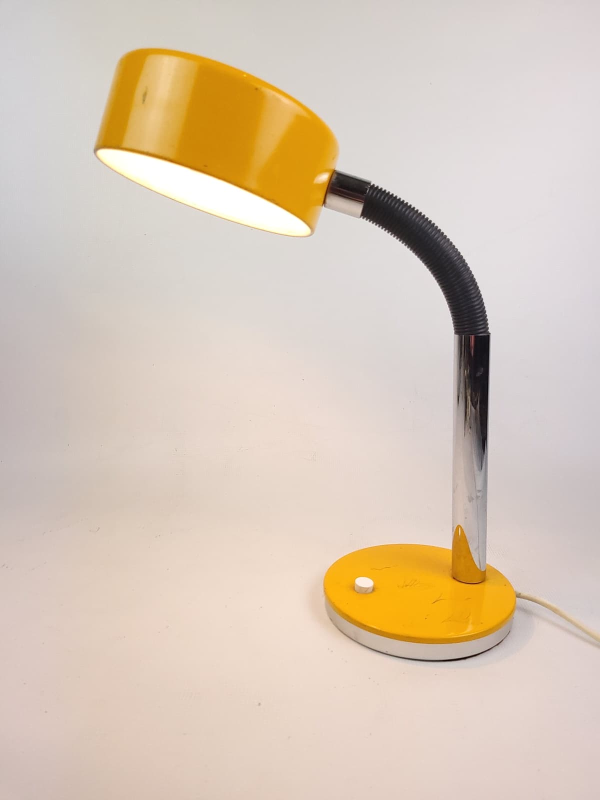 Desk Lamp Alda, yellow, chrome metal, black plastic, Sweden, 1970s. - 298747