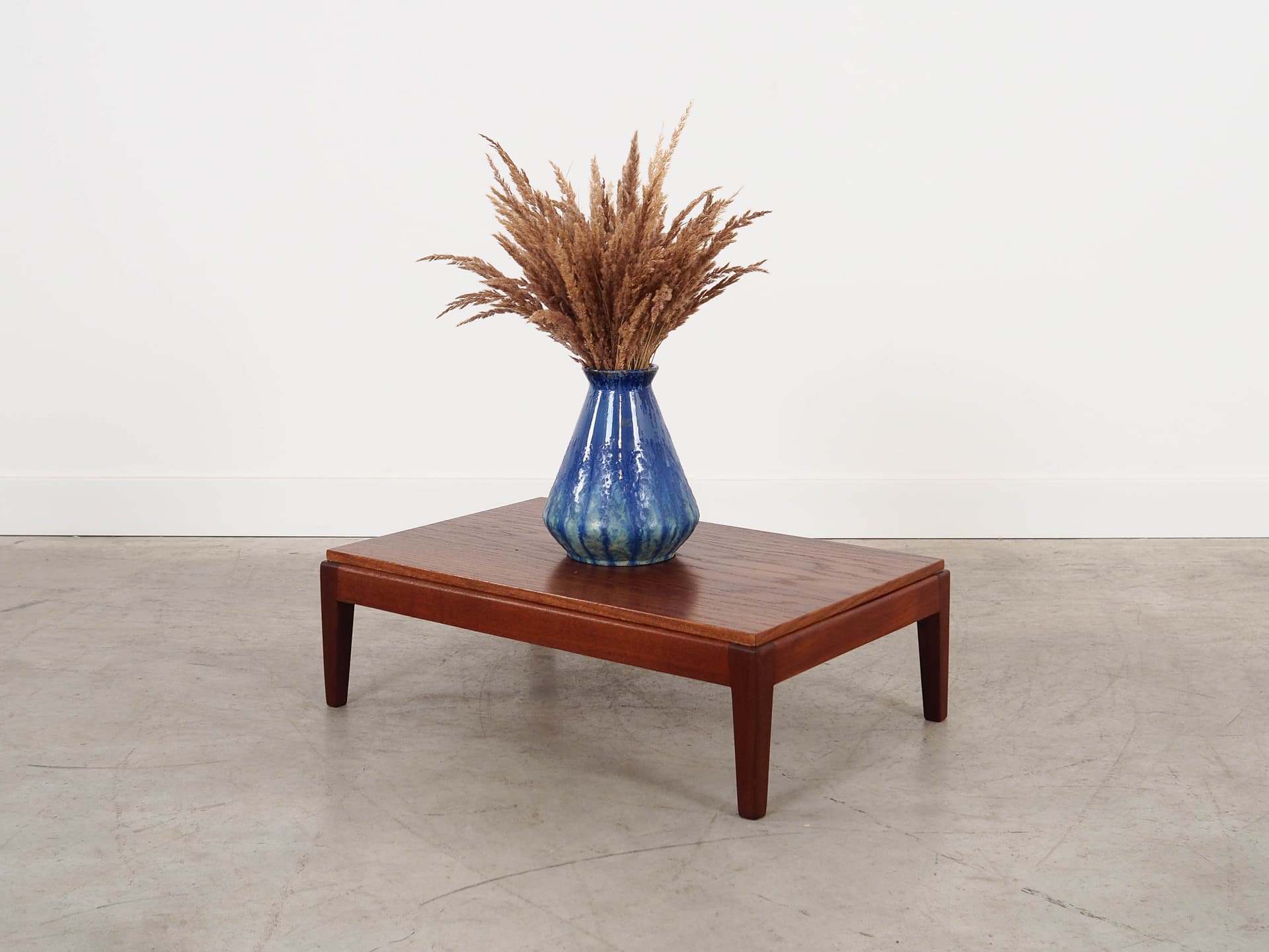 Coffee table, brown oak, Denmark, 1970s. - 298777