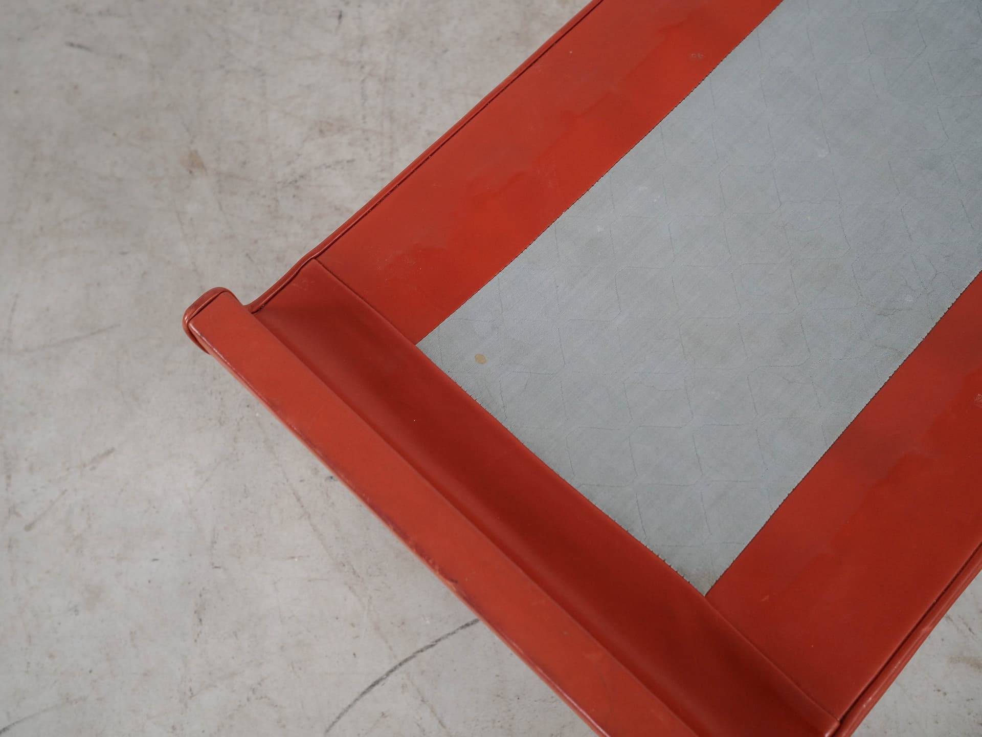 Ottoman, brick red leather, rosewood, by F. Juhl, Denmark, 1970s. - 298794