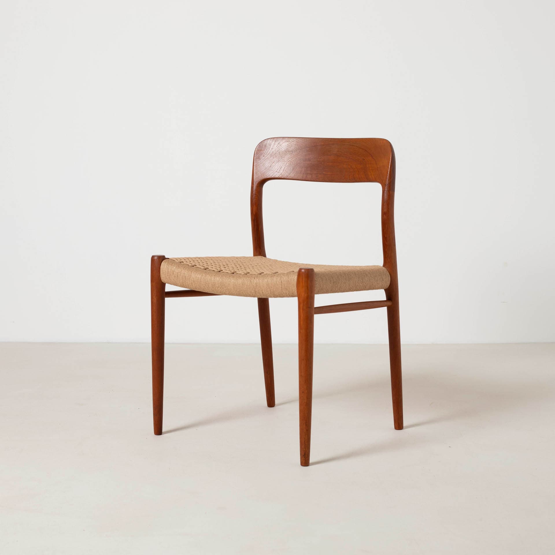 Set of four chairs model 75, reddish-brown teak, beige paper cord, by N. O. Møller, Denmark, 1960s. - 299425