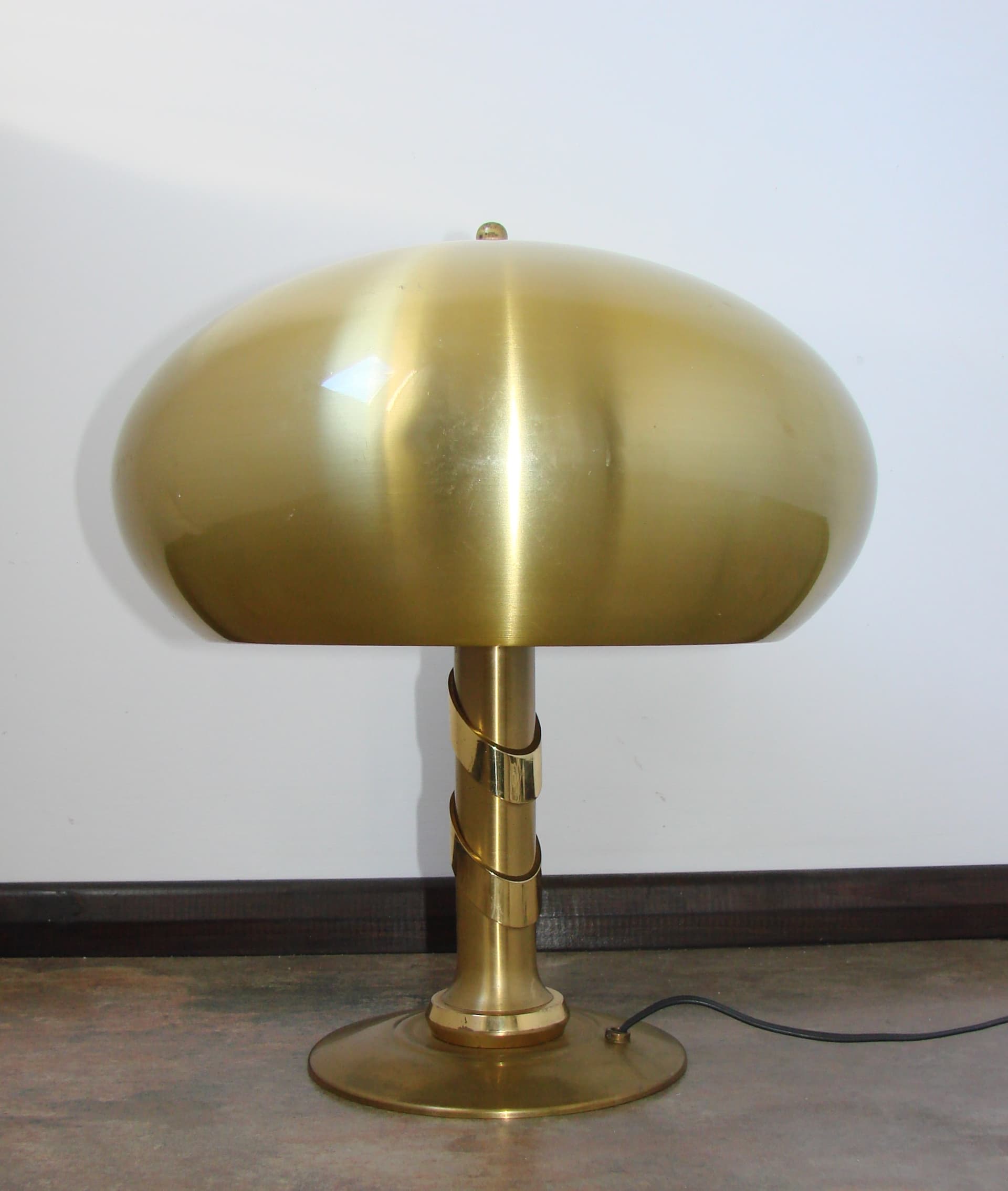 Table lamp Mushroom, gold, brass aluminium, 1970s - 299479