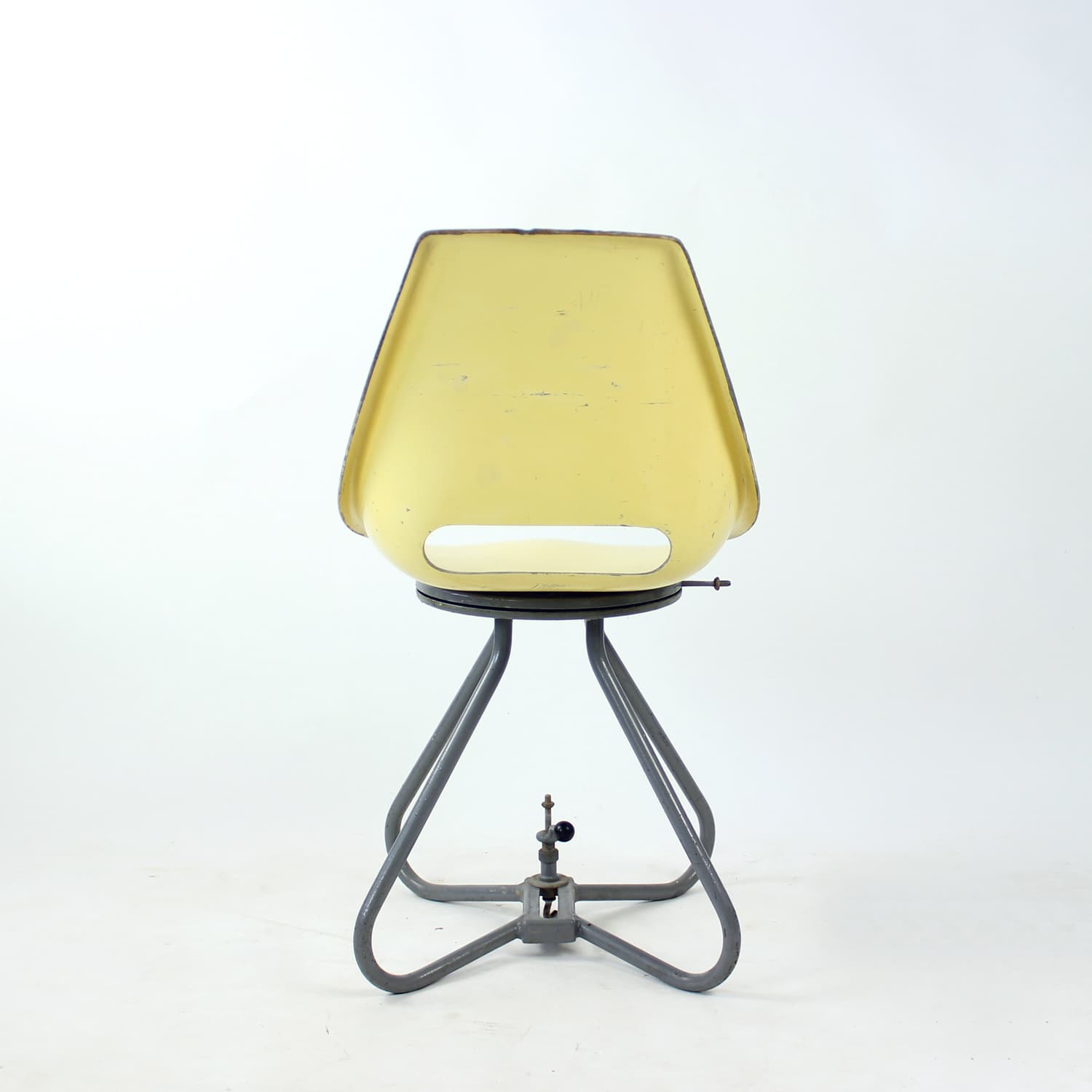 Krzesło tramwajowe, żółty fiberglass, stal szara, proj. M. Navratil, Czechosłowacja, lata 60. - 299804