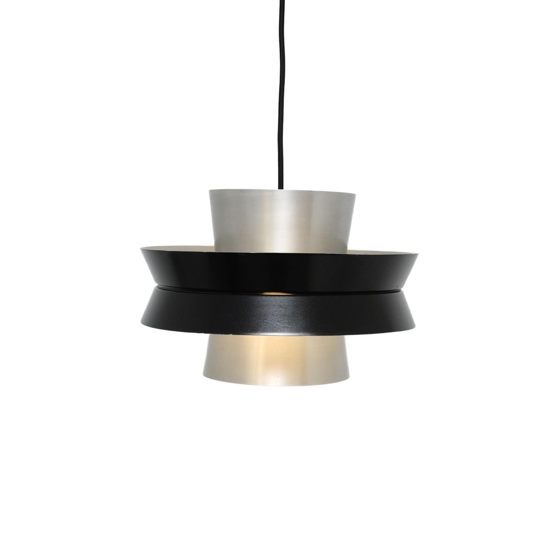 Lampa wisząca, srebrny aluminium, czarny aluminium, Szwecja, lata 60.