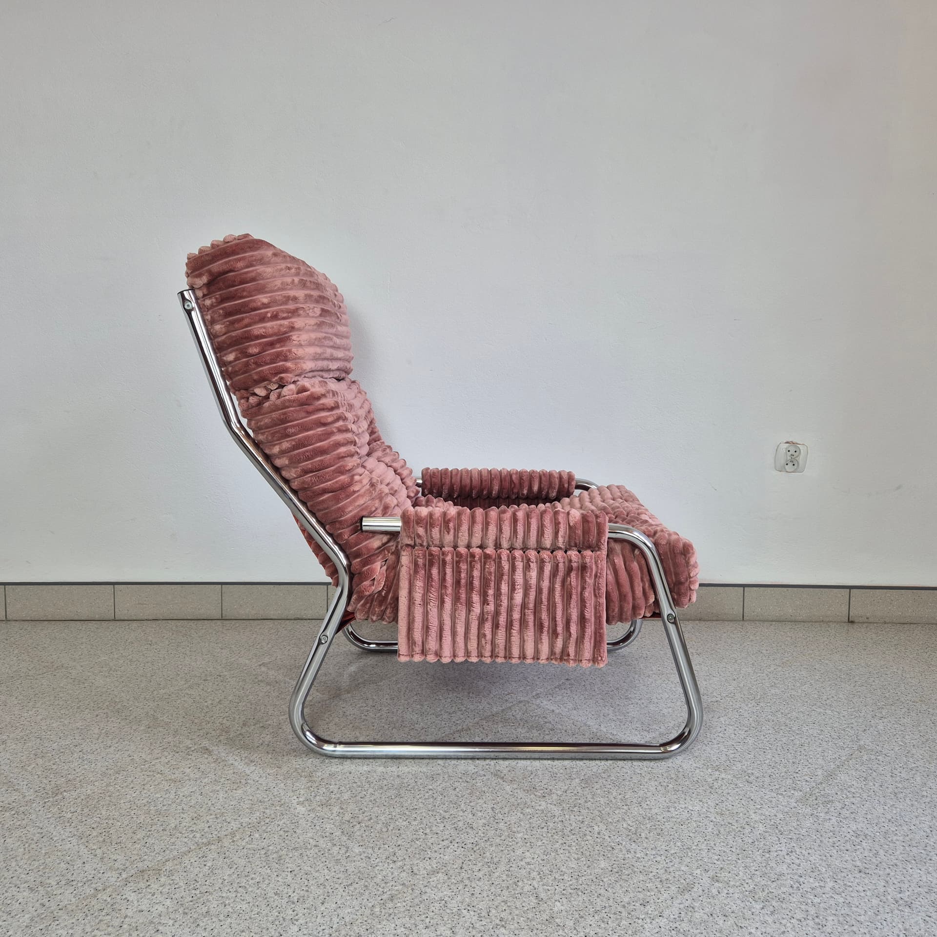 Armchair Tubular, pink corduroy, chrome, by G. Lundgren, for Ikea, Sweden, 1970s. - 299931
