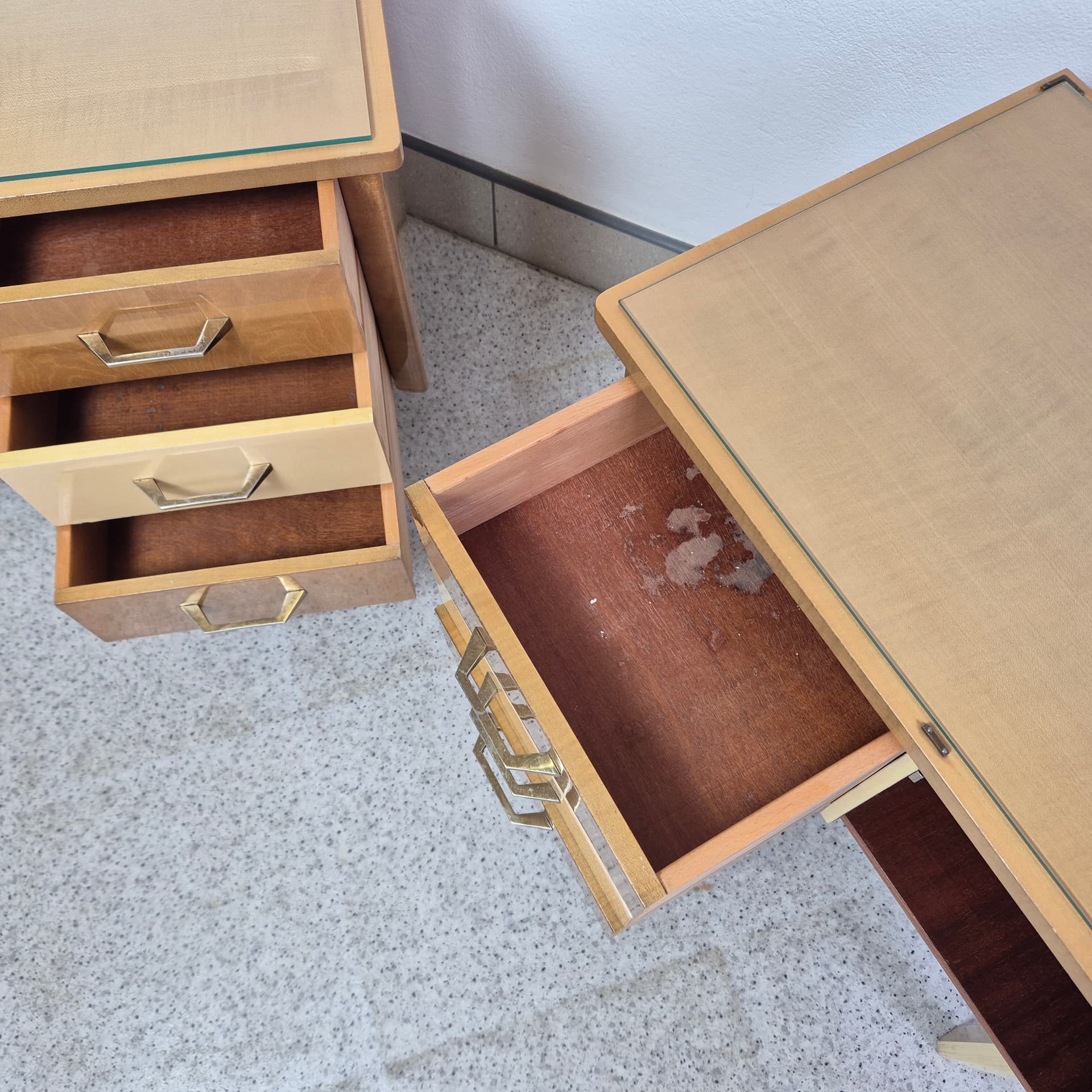 Pair of nightstands, brown wood, glass, cream beige, Germany, 1960s. - 300084