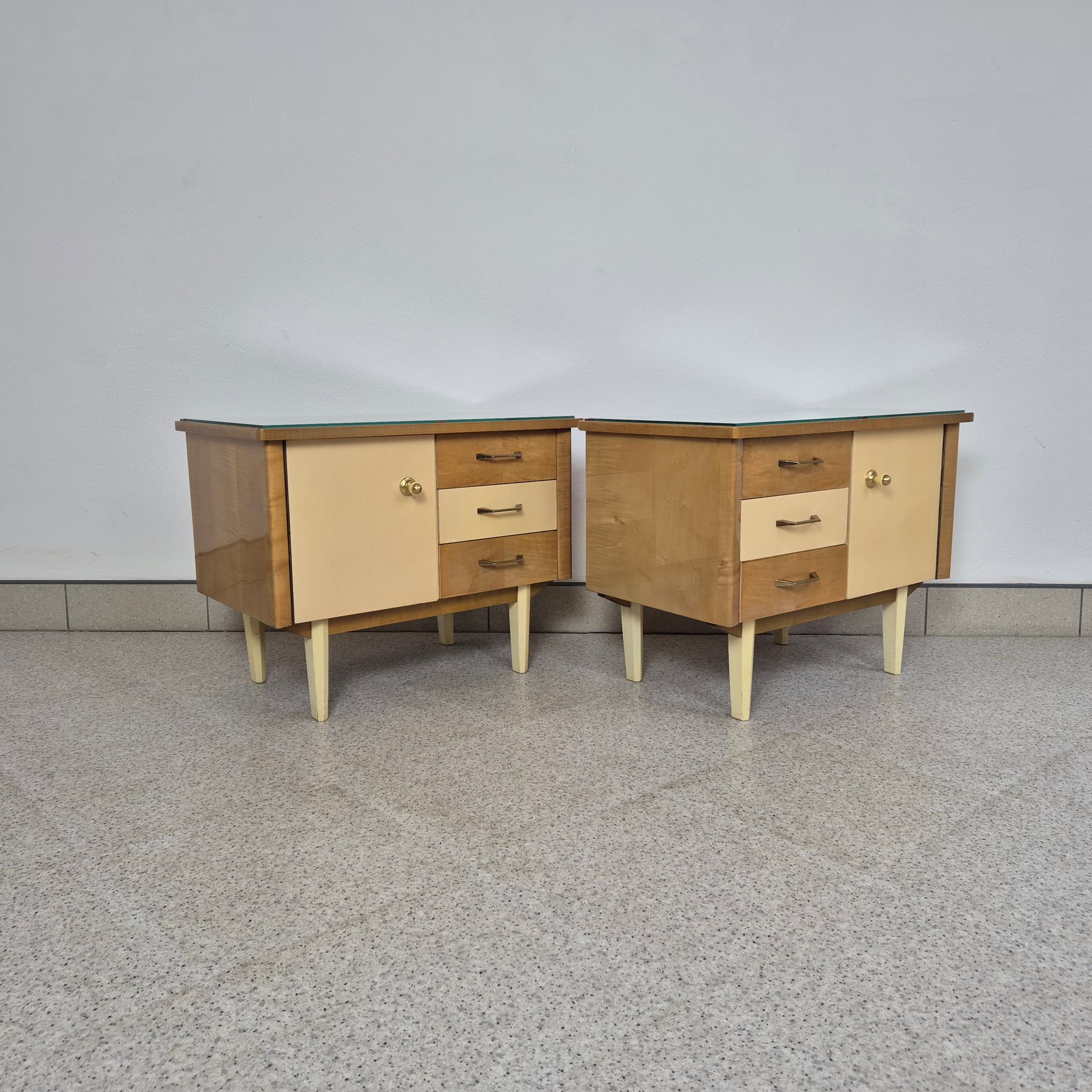 Pair of nightstands, brown wood, glass, cream beige, Germany, 1960s. - 300082