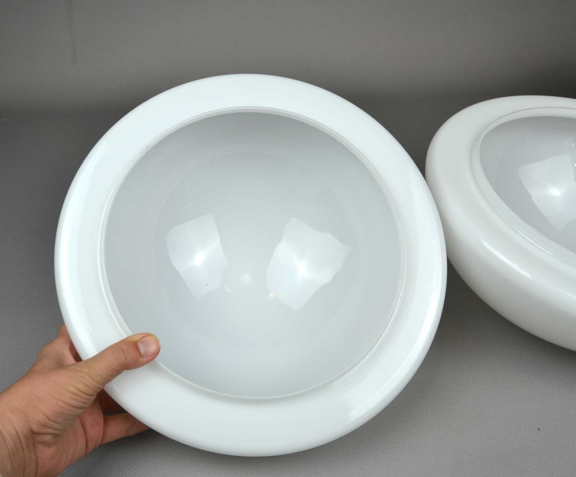 Para lamp Bau, złoty, mosiądz, szkło opalowe, proj. K. Michalik, Szwecja, lata 60. - 123