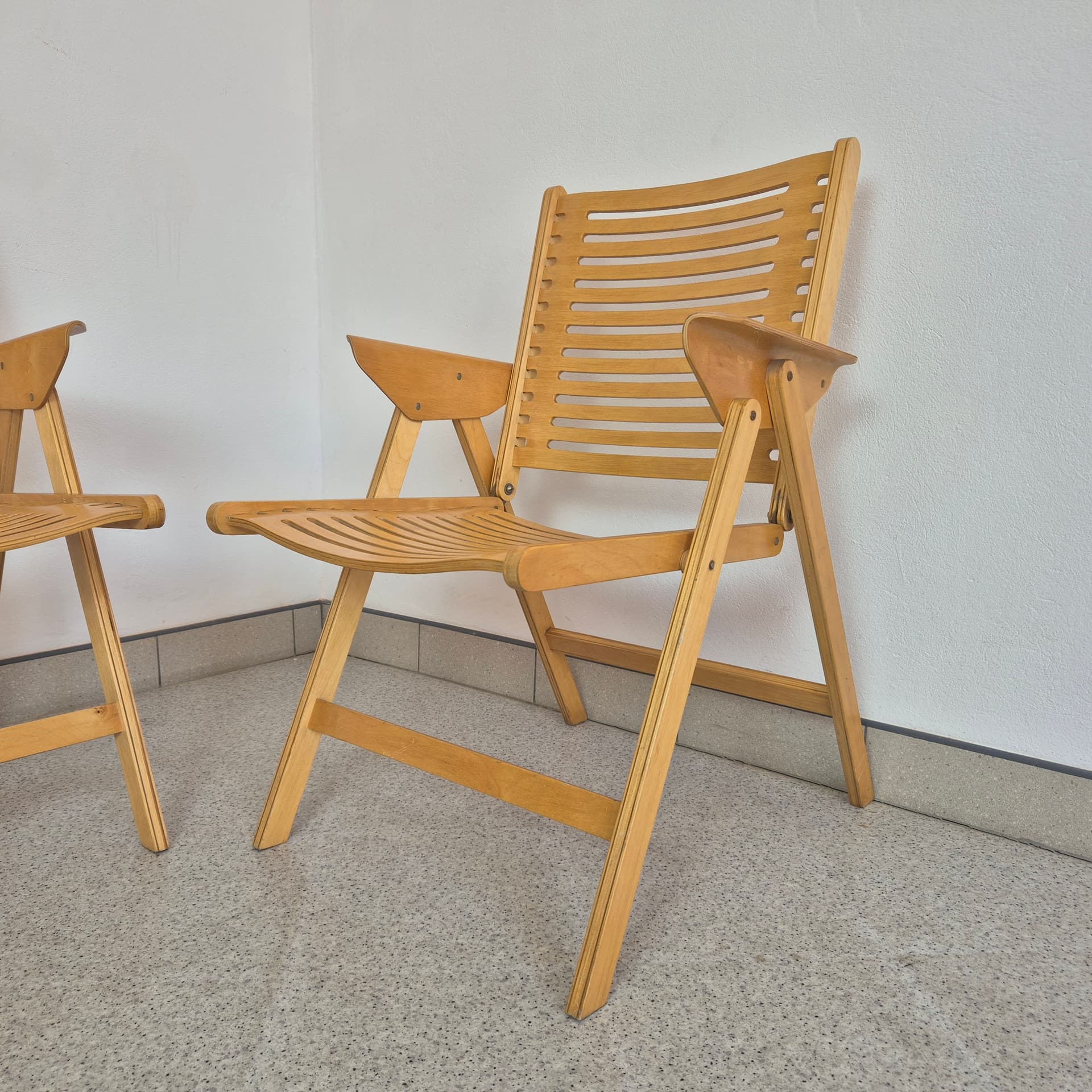 Folding chair Rex, brown beech plywood, by N. Kralj, Slovenia, 1950s. - 300143