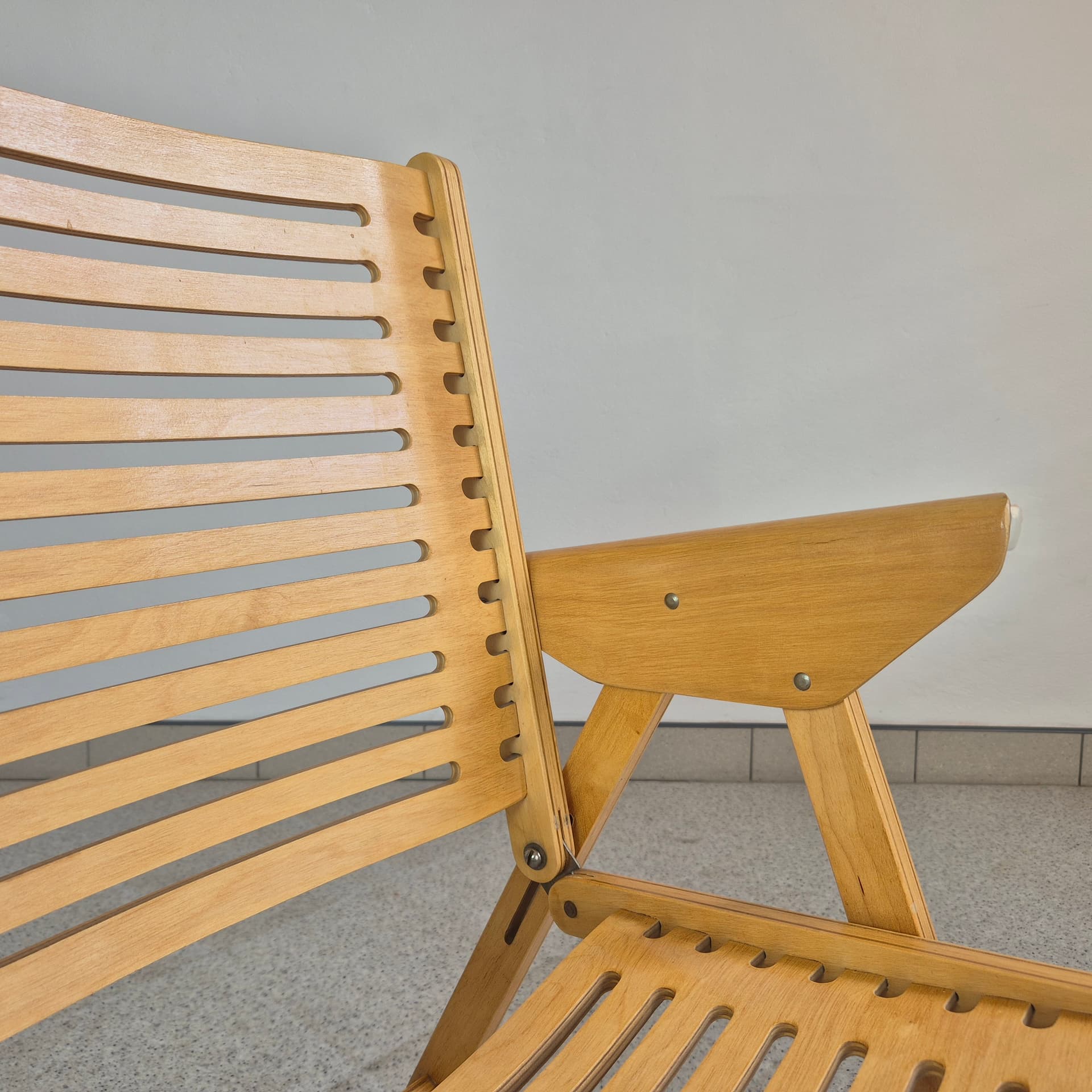 Folding chair Rex, brown beech plywood, by N. Kralj, Slovenia, 1950s. - 300141