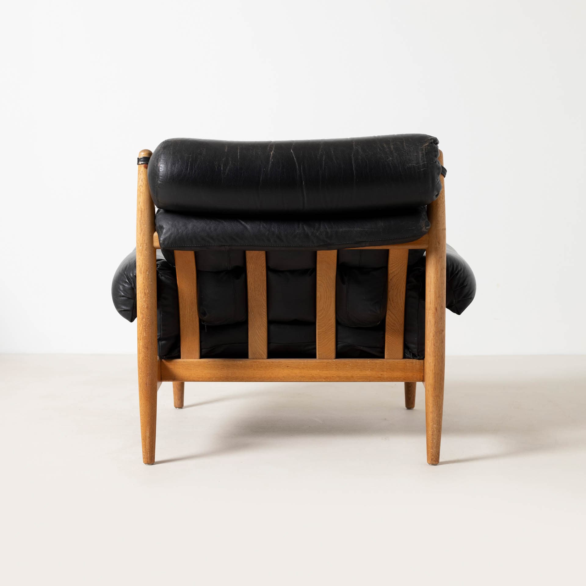 Lounge chair, brown oak, black leather, by E. Merthen, Ire Möbler, Sweden, 1960s. - 300237