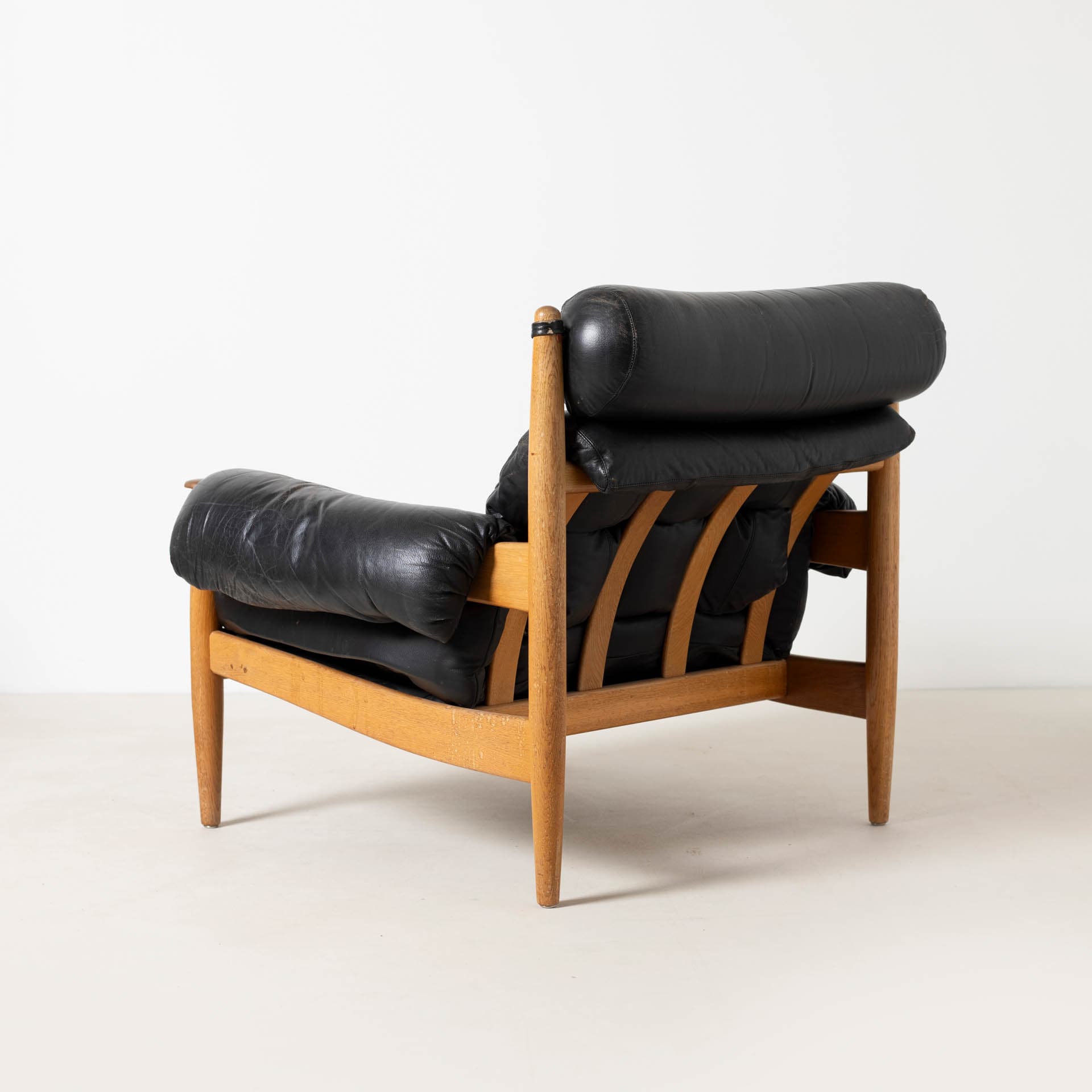 Lounge chair, brown oak, black leather, by E. Merthen, Ire Möbler, Sweden, 1960s. - 300236