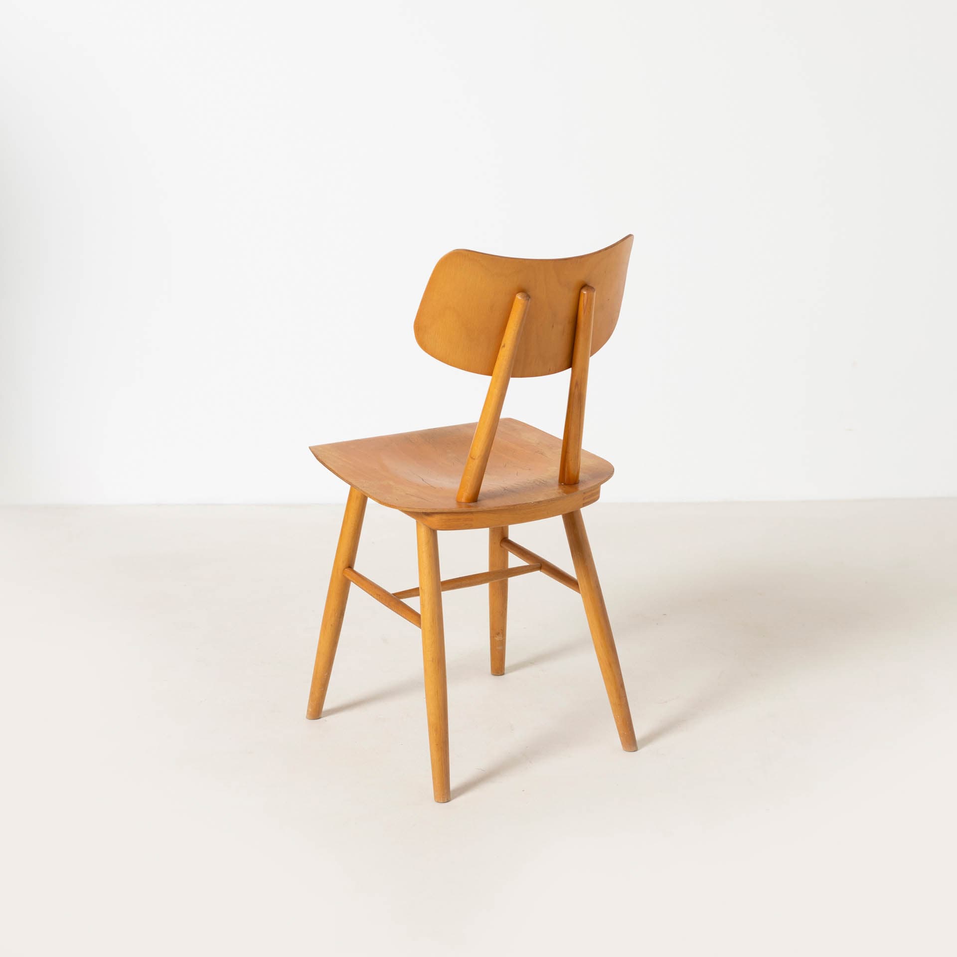 Chair, brown, beech plywood, TON, Czech Republic, 1960s. - 300291
