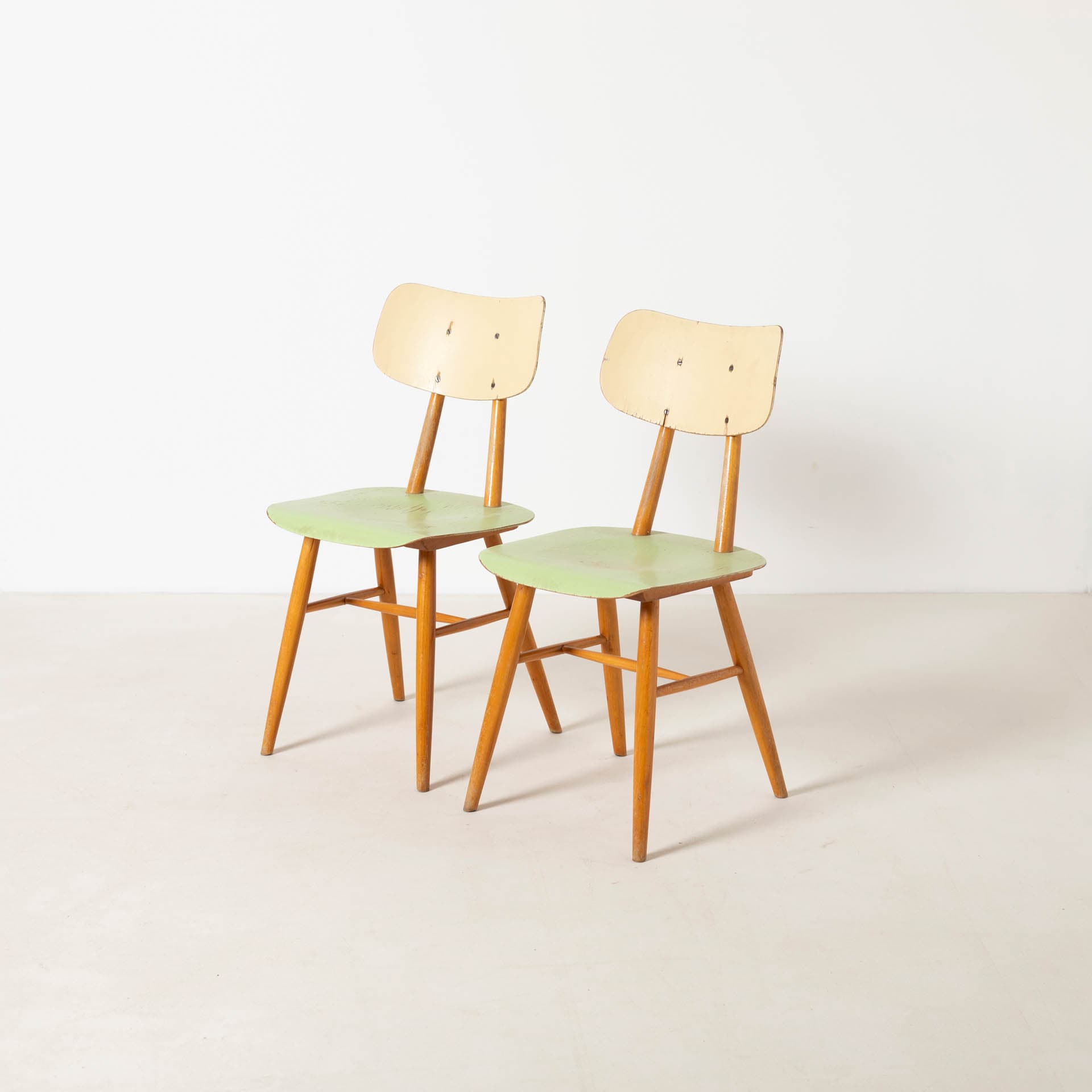 Set of Two Chairs, green beige, beech plywood, TON, Czechoslovakia, 1960s. - 300296