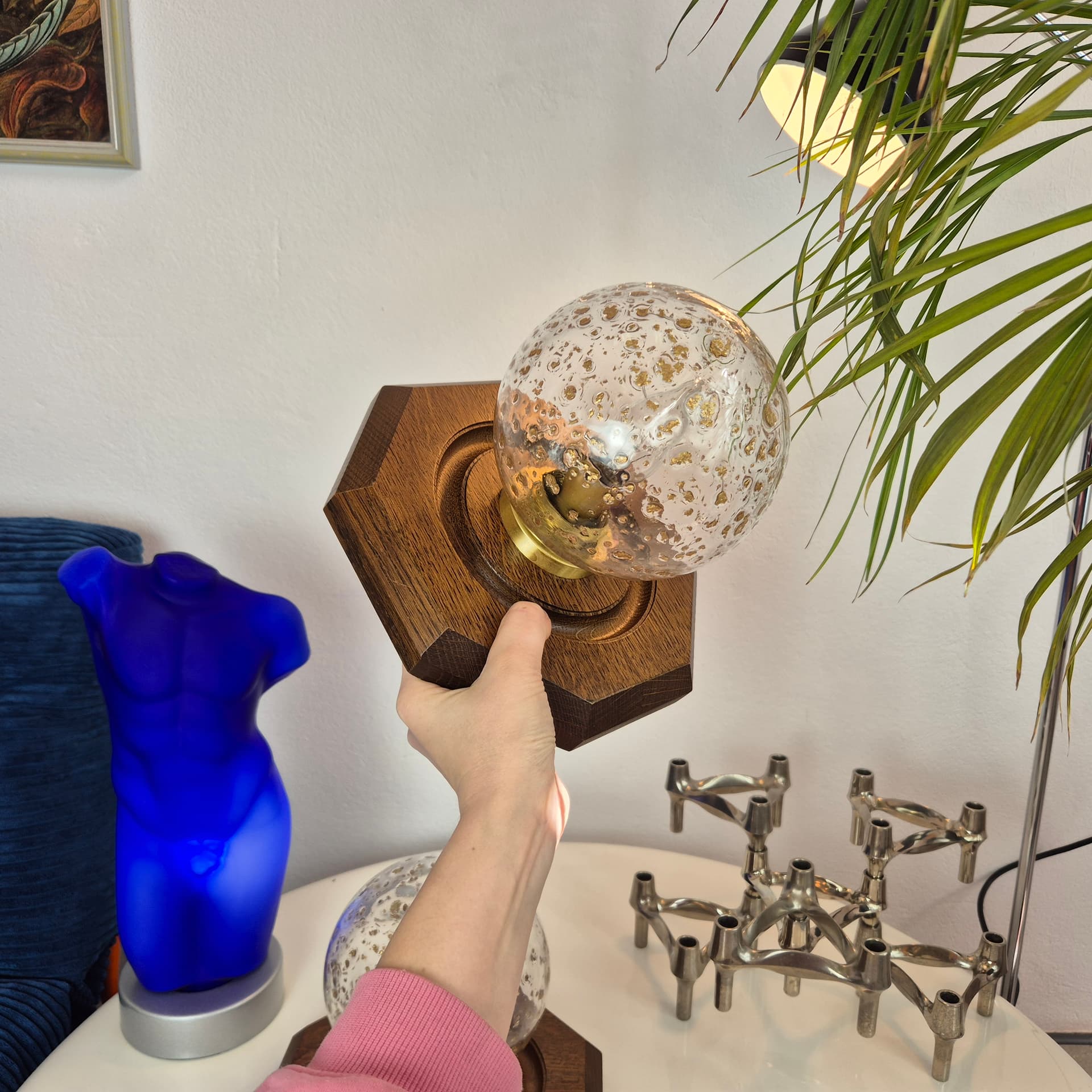 Pair of hexagonal wall sconces, brown wood, transparent glass, gold brass, Temde Leuchten, 1970s. - 300363