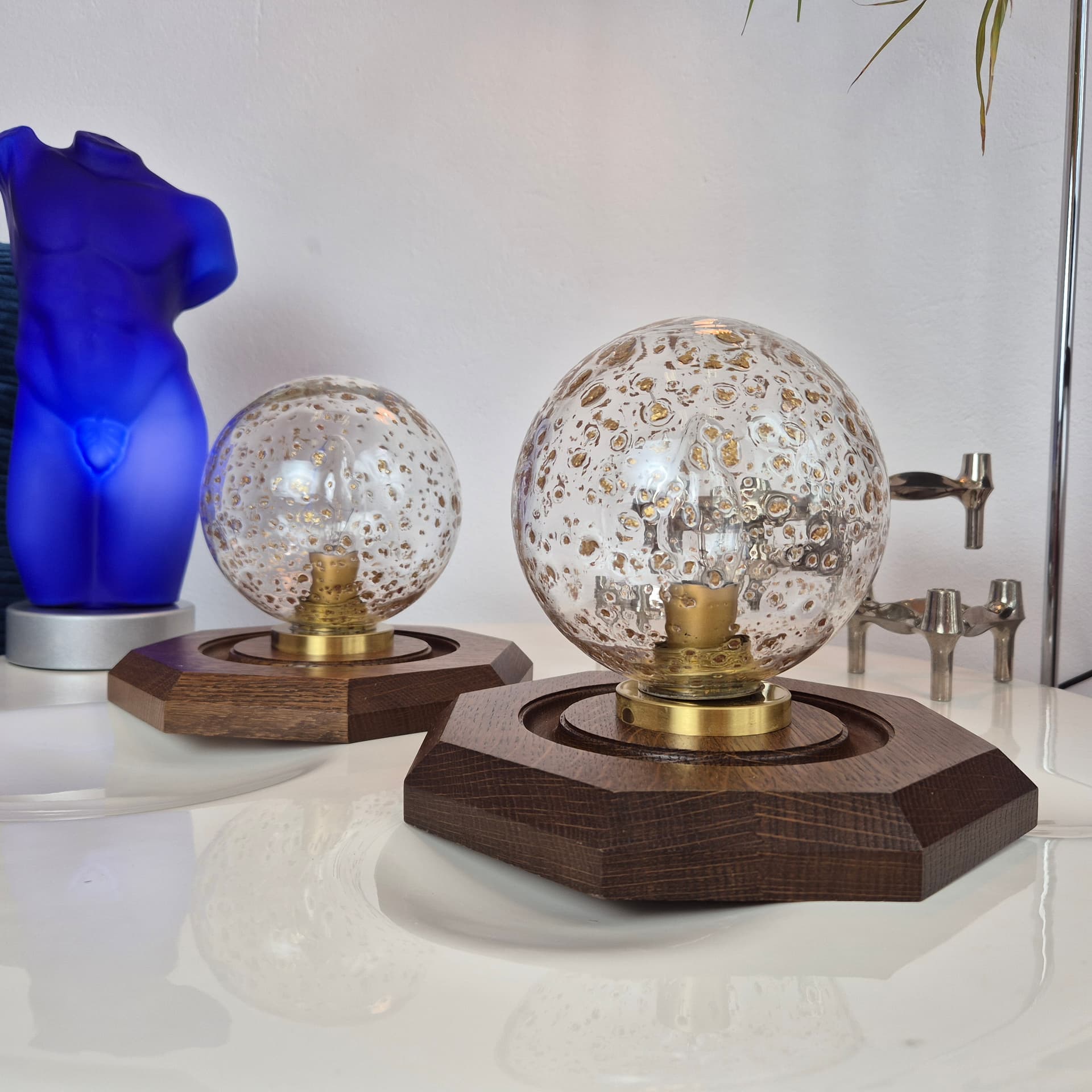 Pair of hexagonal wall sconces, brown wood, transparent glass, gold brass, Temde Leuchten, 1970s. - 300358