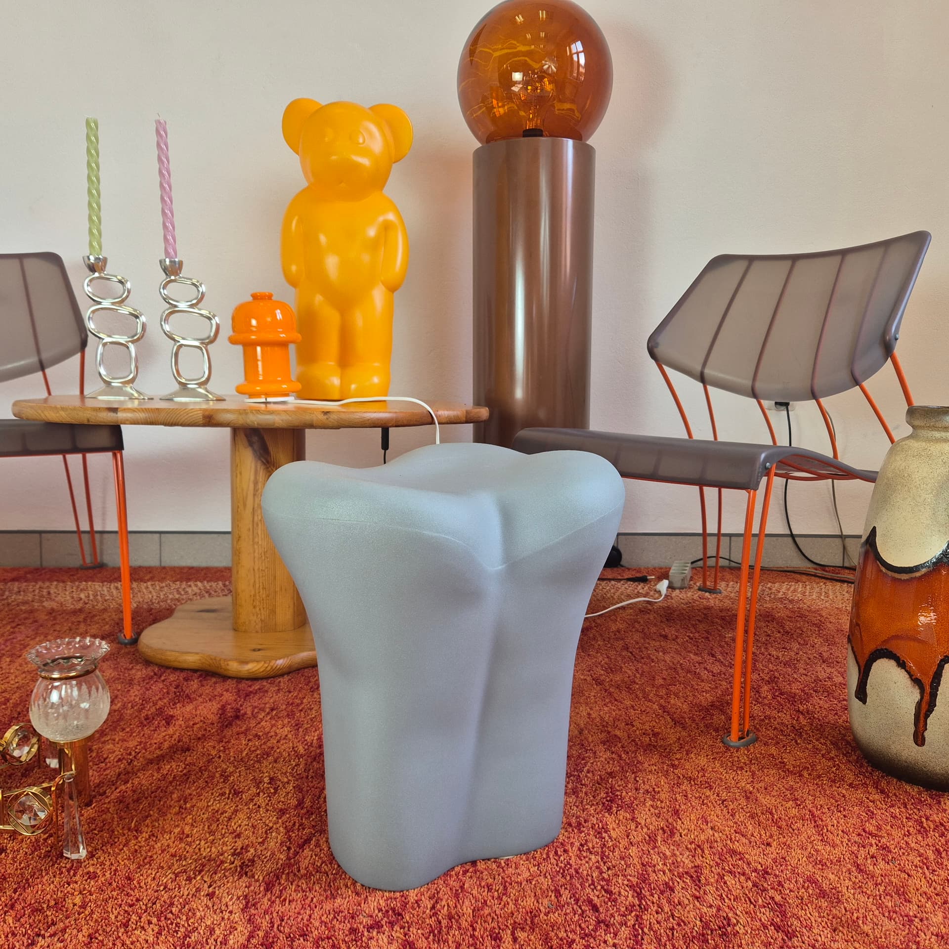 Stool The Tooth, grey plastic, by P. Starck, early 21st c. - 300541