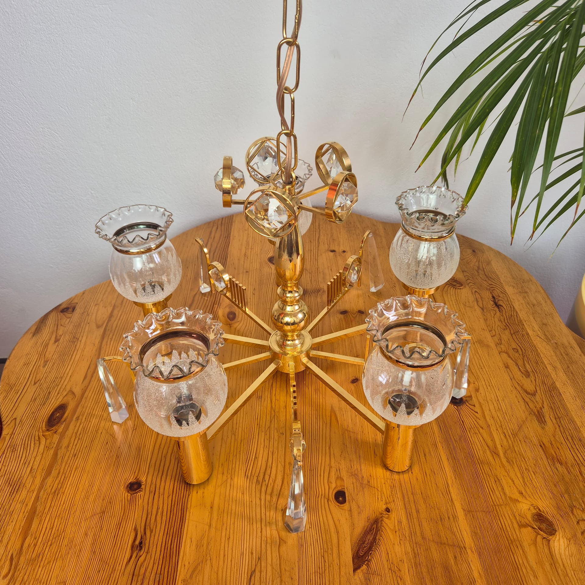 Chandelier, gold brass, transparent glass, Norway, 1970s. - 300590
