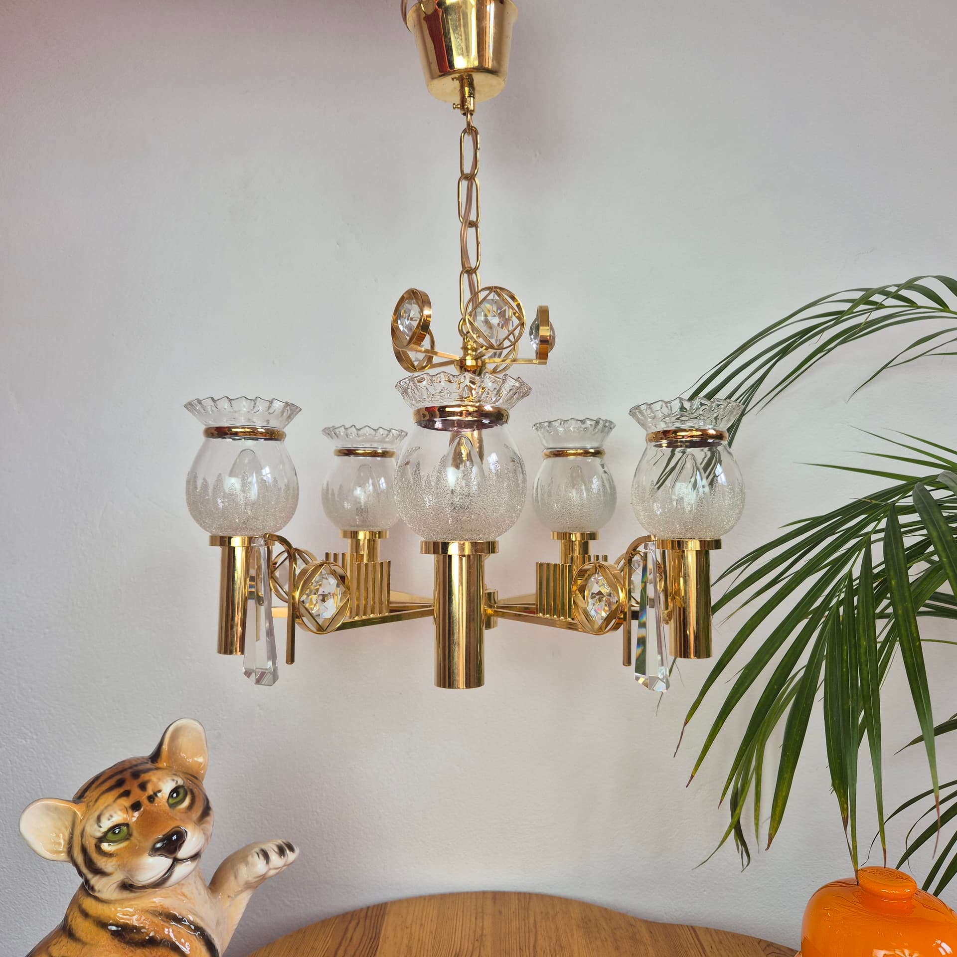 Chandelier, gold brass, transparent glass, Norway, 1970s. - 300579