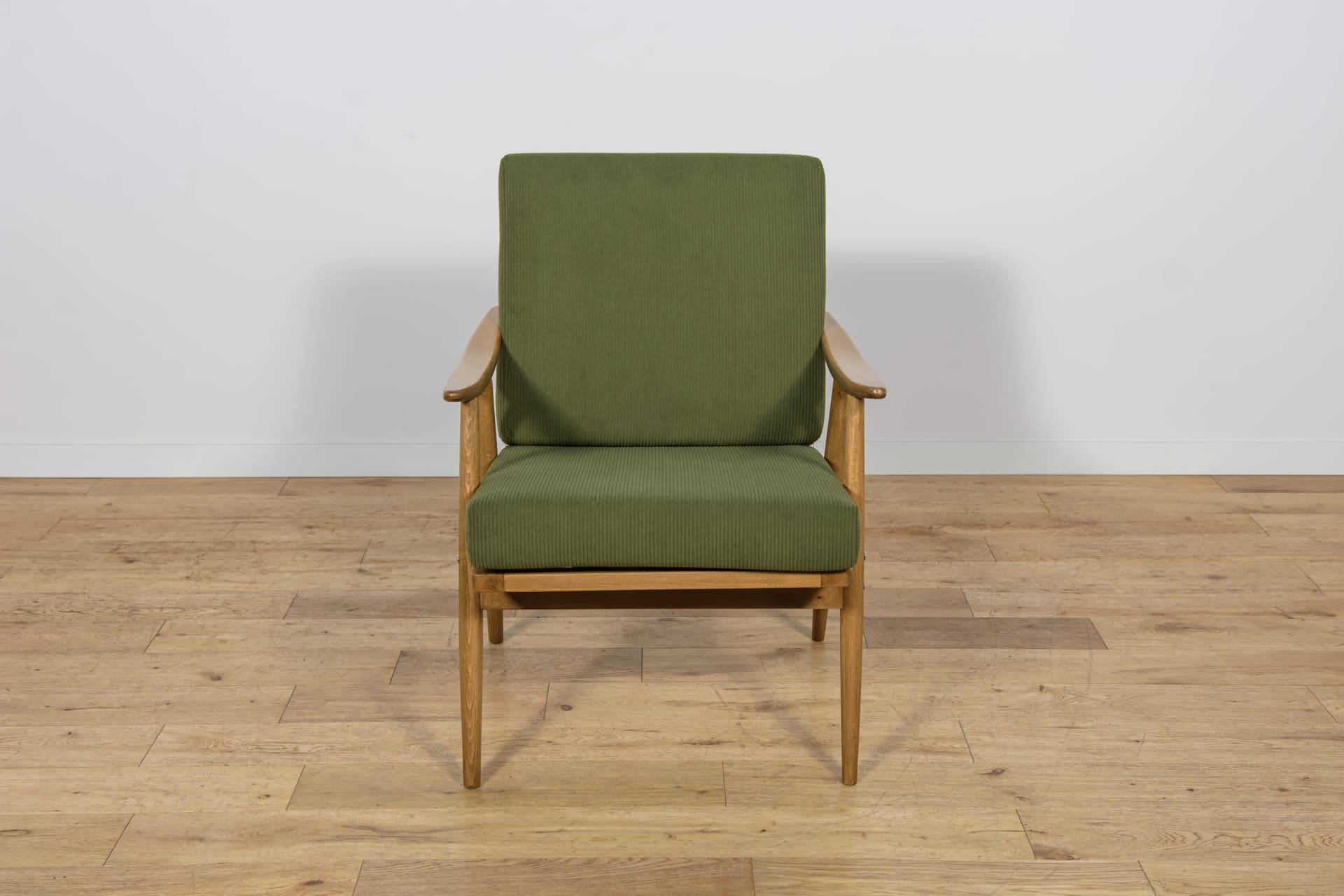 Armchair, green, walnut beech, TON, Czechoslovakia, 1960s. - 300909