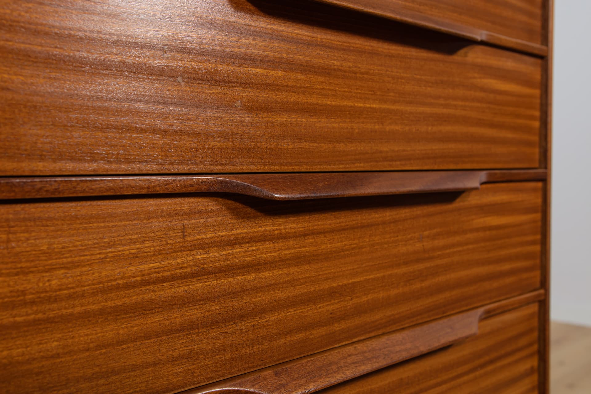 Komoda, mahoń, teak, Wielka Brytania, lata 60. - 301120