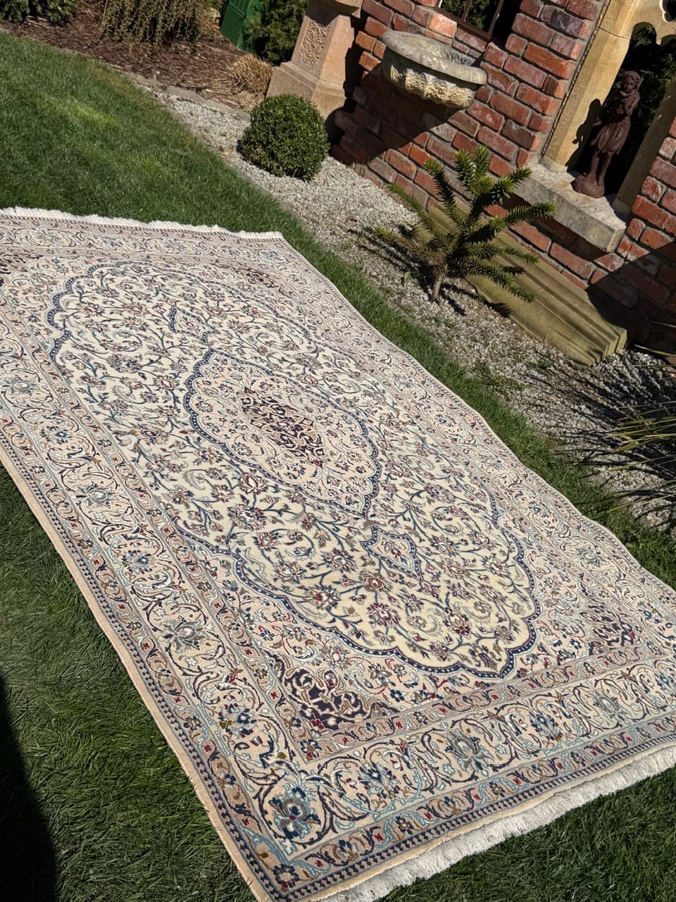 Dywan Nain, 270x165 cm, wełna kaszmirowa kremowa, jedwab biały, Iran - 301405