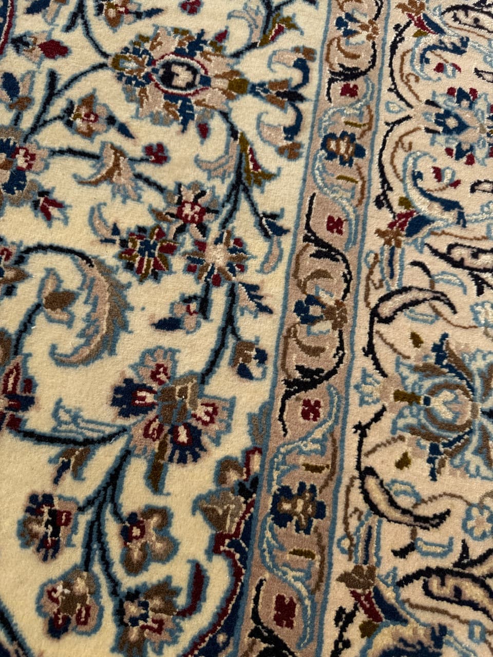 Dywan Nain, 270x165 cm, wełna kaszmirowa kremowa, jedwab biały, Iran - 301404
