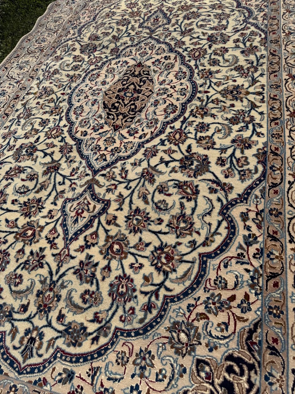 Dywan Nain, 270x165 cm, wełna kaszmirowa kremowa, jedwab biały, Iran - 301399