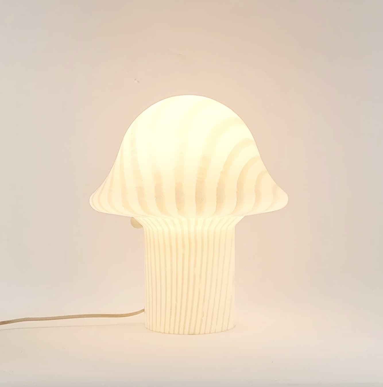 Lampa stołowa Zebra, biały szary, szkło, Peill & Putzler, Niemcy, lata 70. - 302633