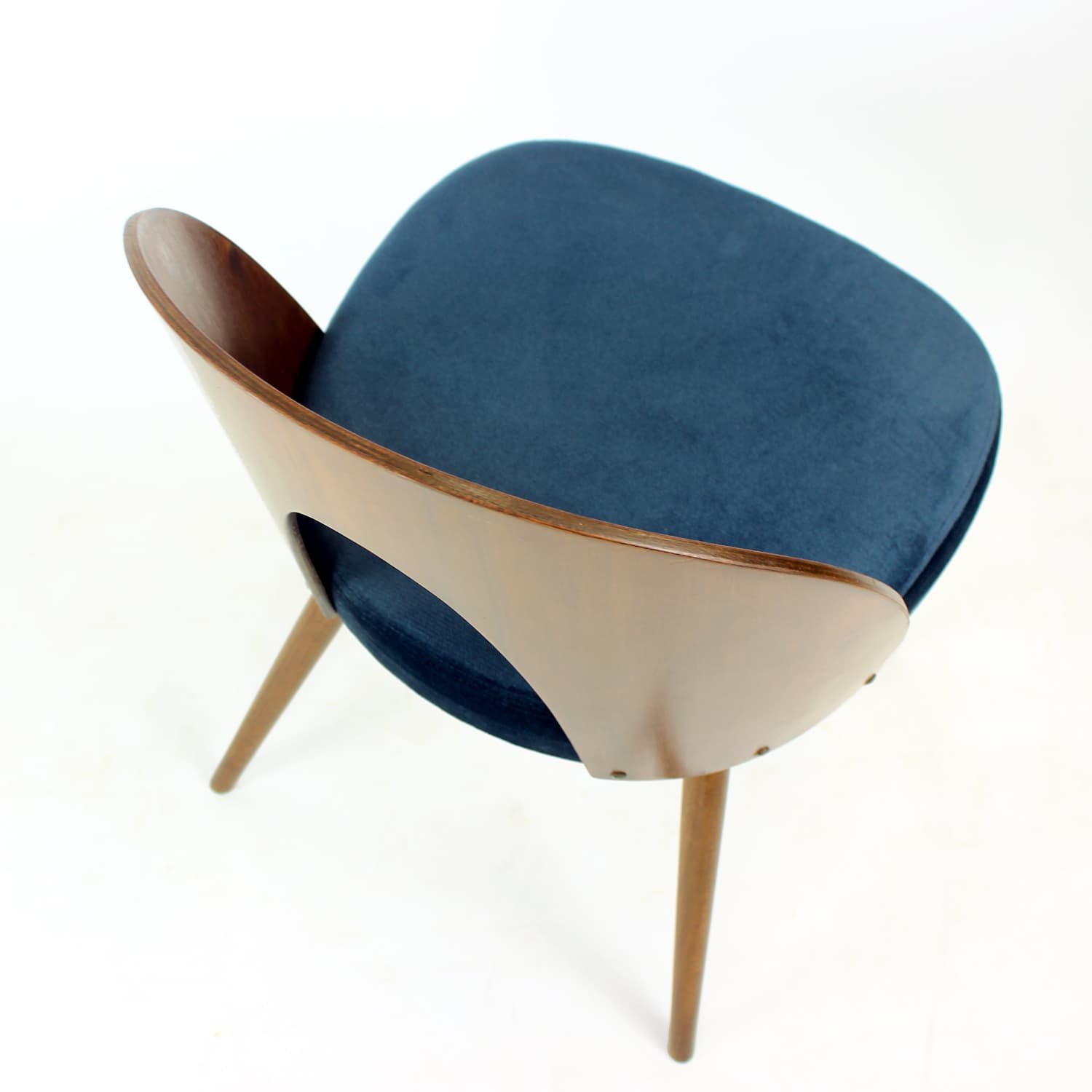 Set of Six Chairs, walnut, navy blue velvet, by A. Šuman, Tatra Nabytok, Czechoslovakia, 1960s. - 302761