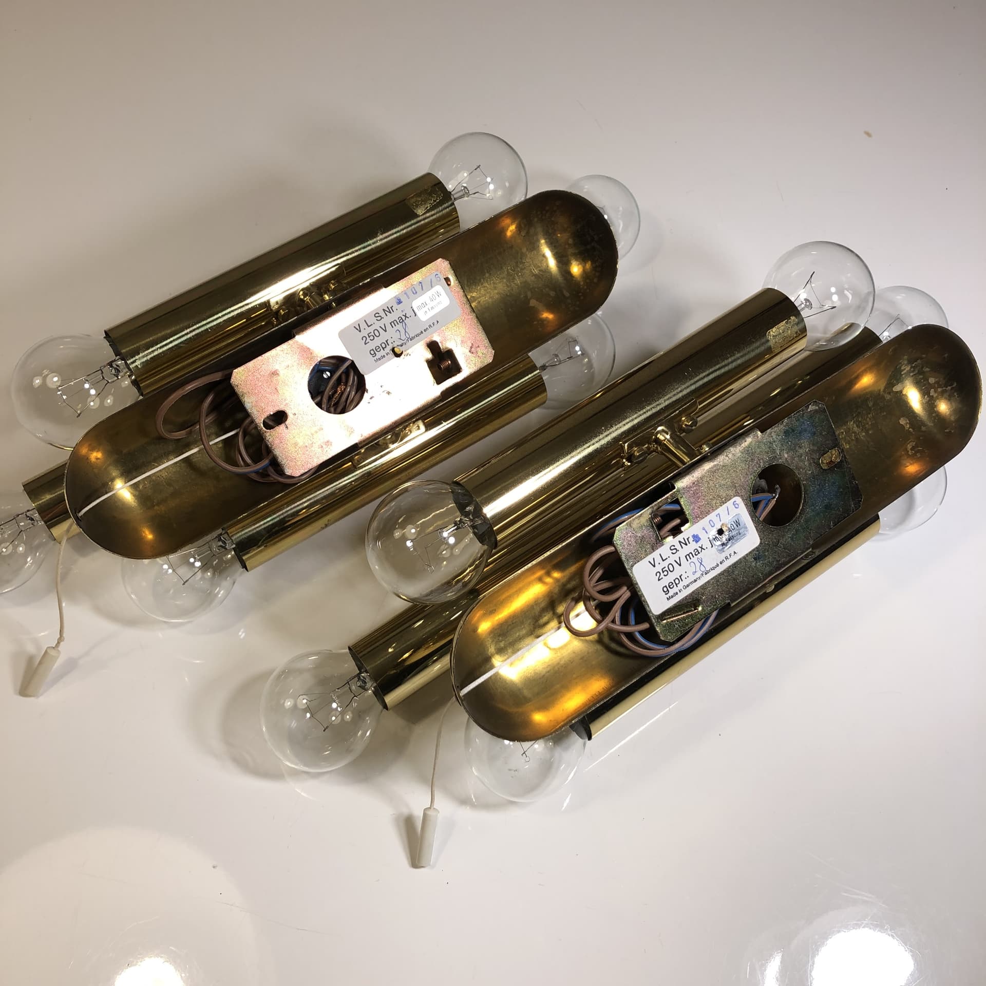 Para kinkietów, metal złoty, V.L.S Leuchten, Niemcy, lata 80. - 22213