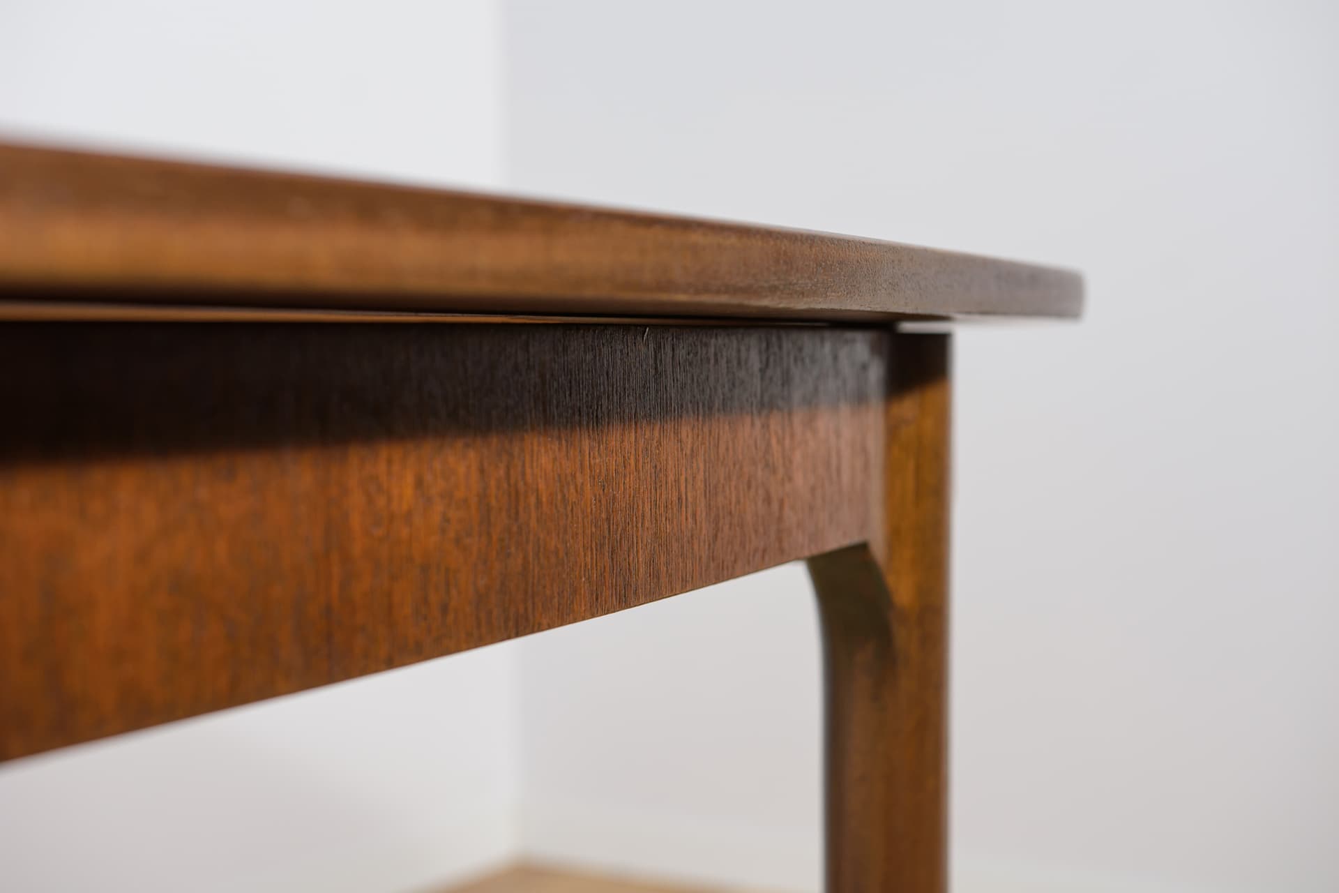 Oval Extendable Table, mahogany brown red, McIntosh, United Kingdom, 1960s. - 302871