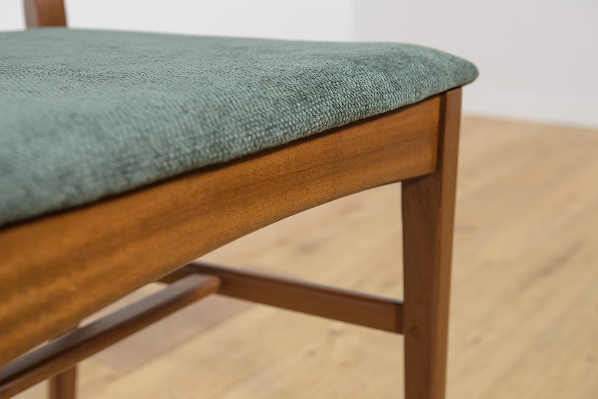 Set of four chairs, brown teak, green fabric, United Kingdom, 1960s. - 302887