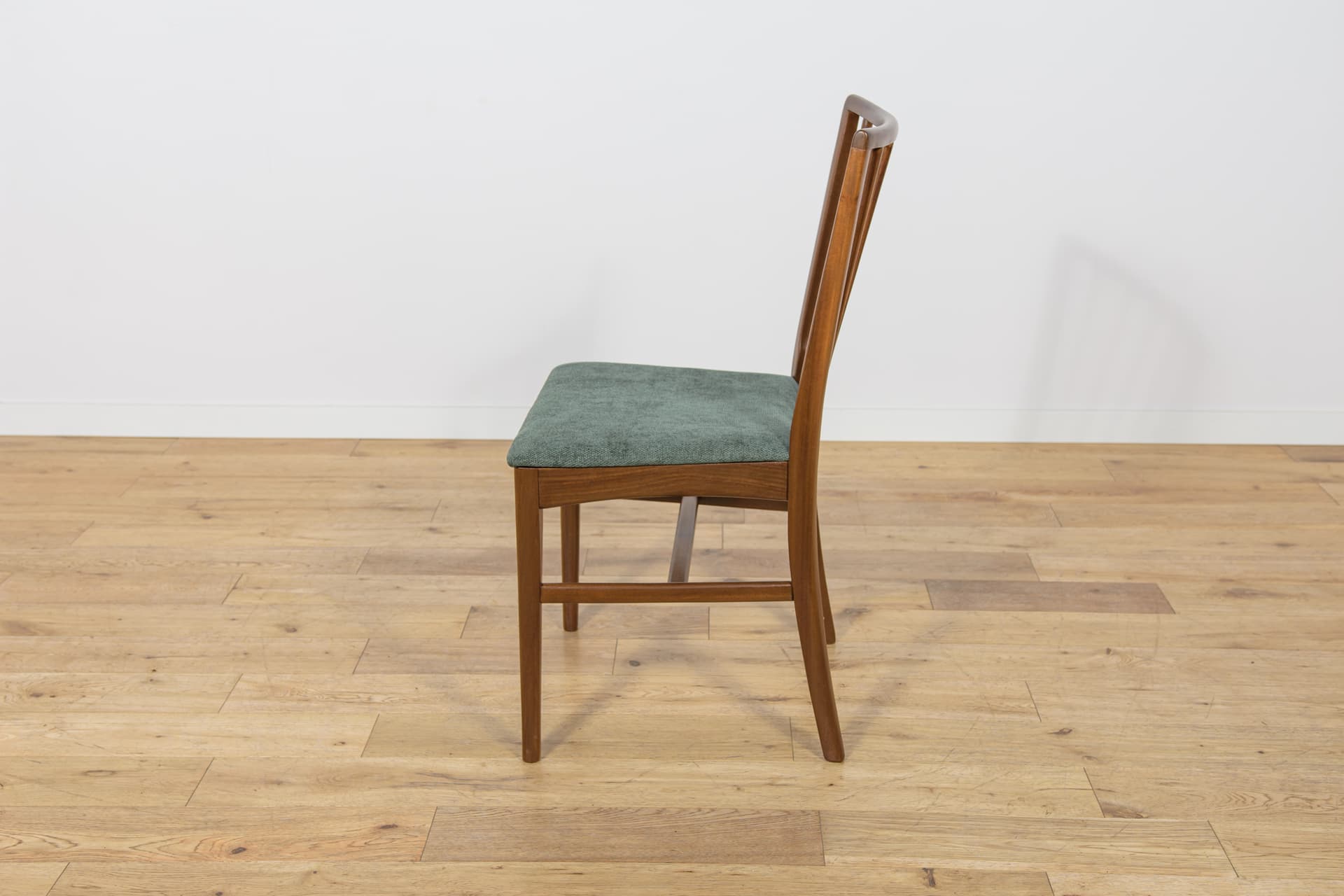 Set of four chairs, brown teak, green fabric, United Kingdom, 1960s. - 302881