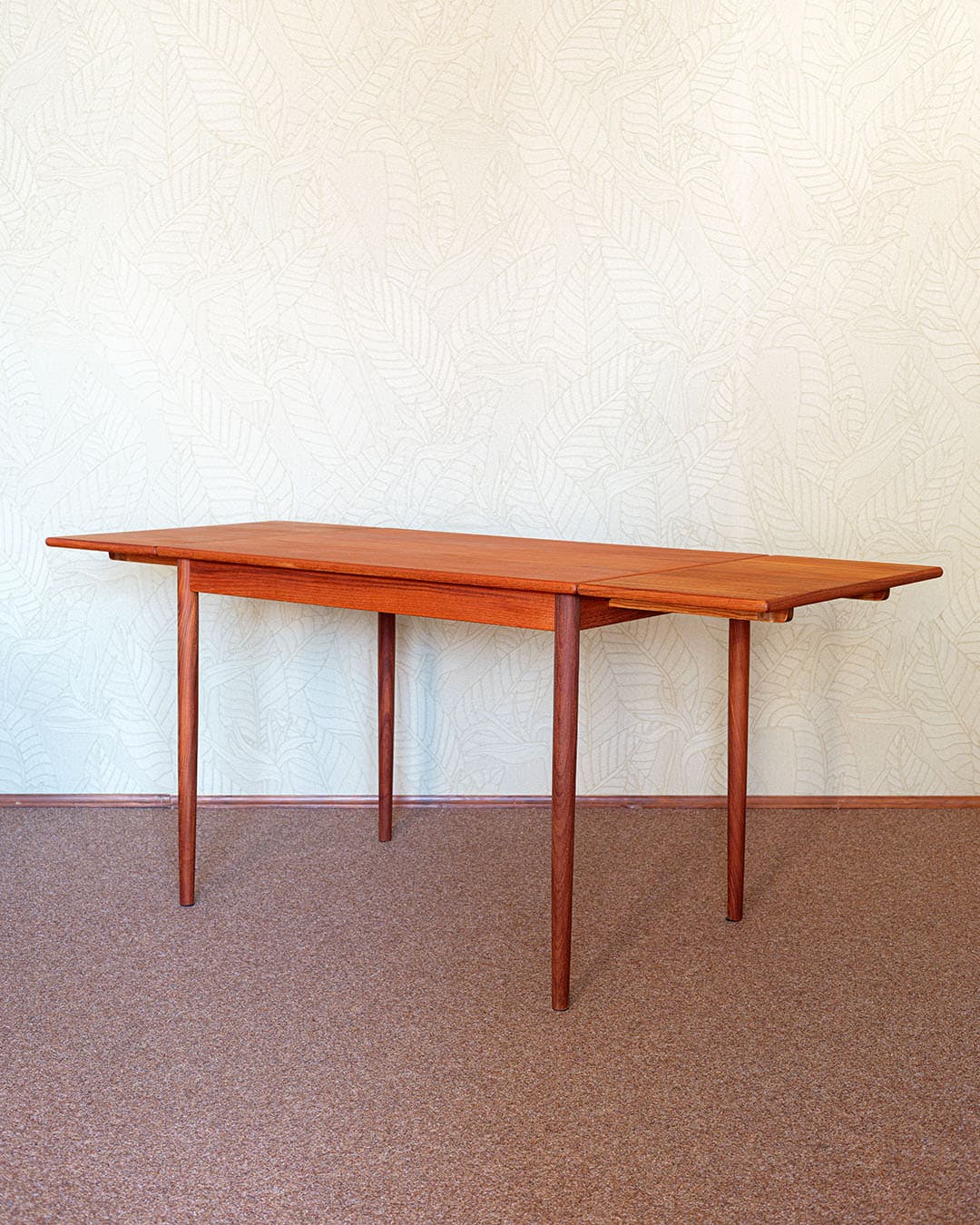 Table, brown teak, Denmark, 1970s. - 302902