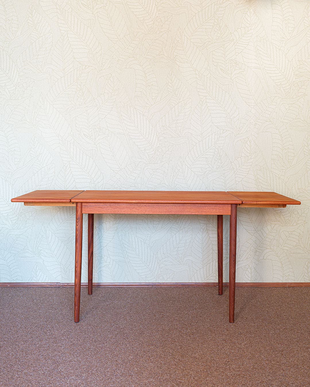 Table, brown teak, Denmark, 1970s. - 302903