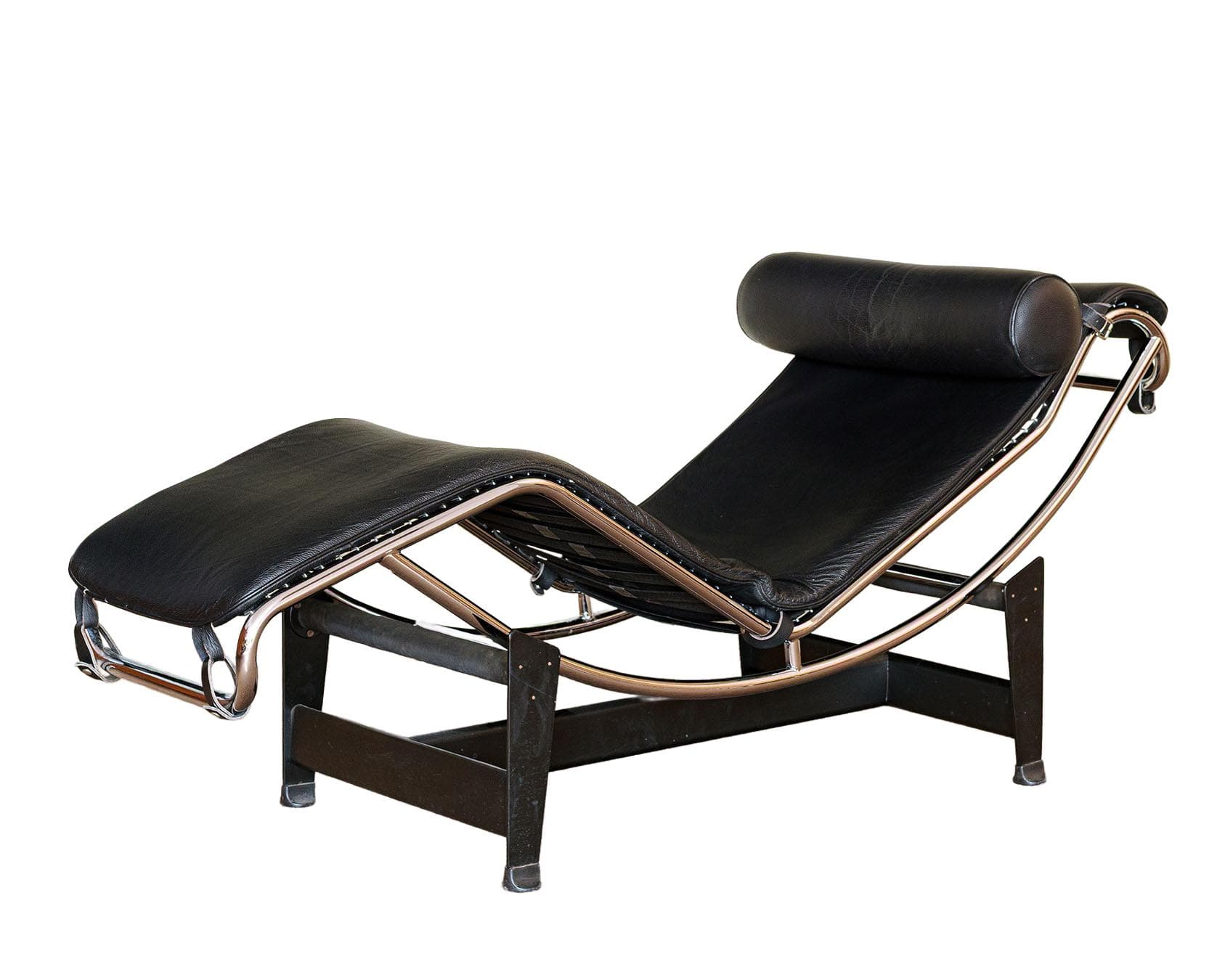 Chaise longue LC4, black leather, chrome steel, Italy, 1970s.