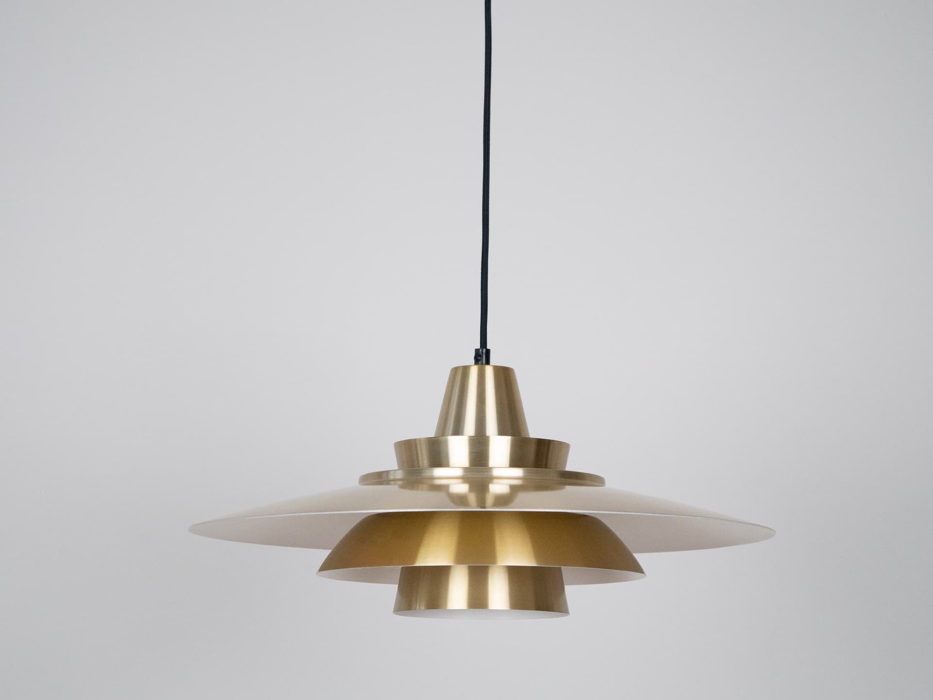 Lampa wisząca Superlight, aluminium złoty, proj. D. Mogensen, Dania, lata 80. - 302968