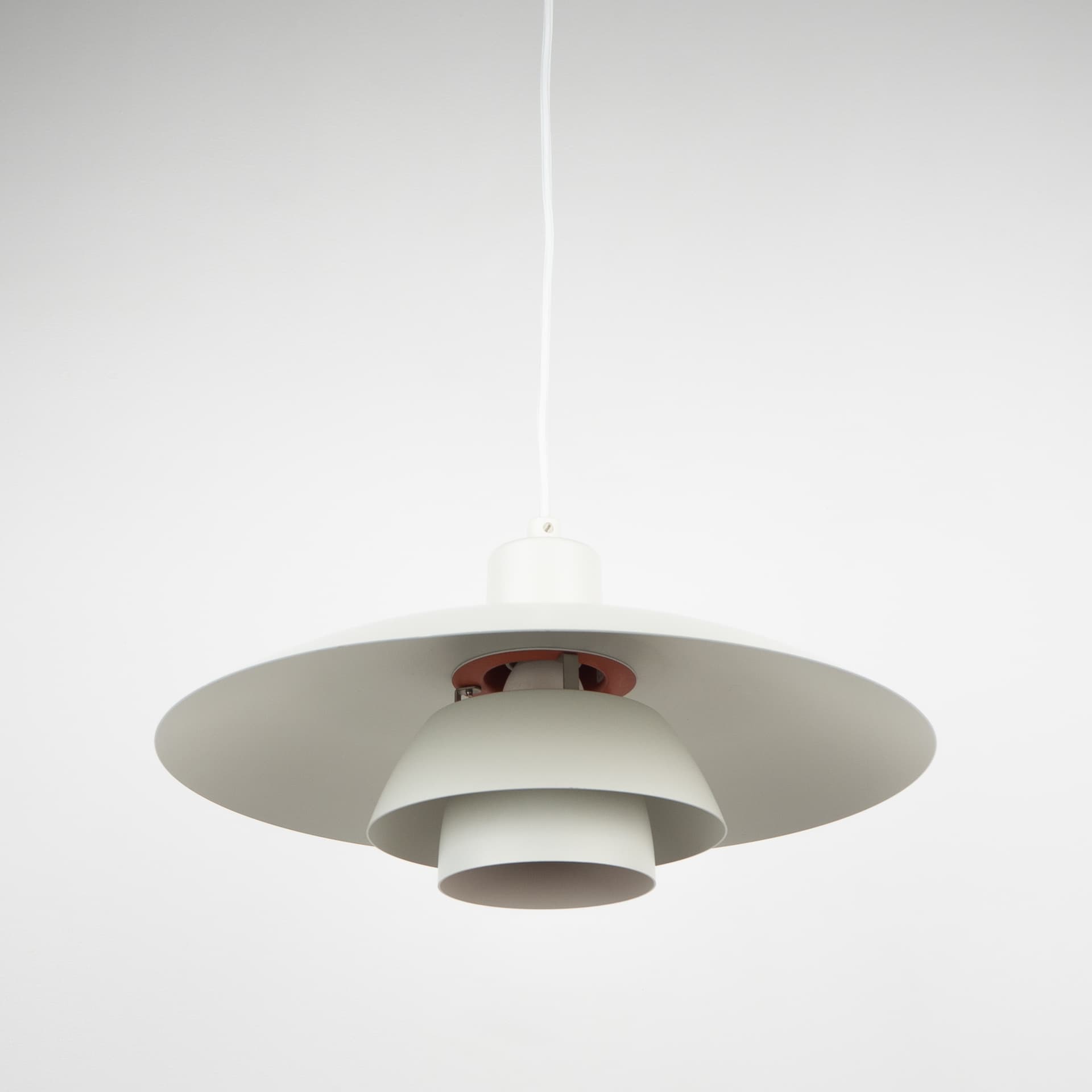 Para lamp wiszących PH 4/3, metal biały, proj. P. Henningsen, Louis Poulsen, Dania, lata 60. - 303170