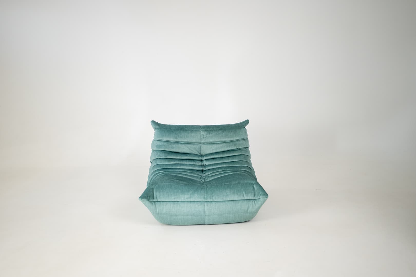 Fotel wypoczynkowy Togo, rib velvet aqua - 303515