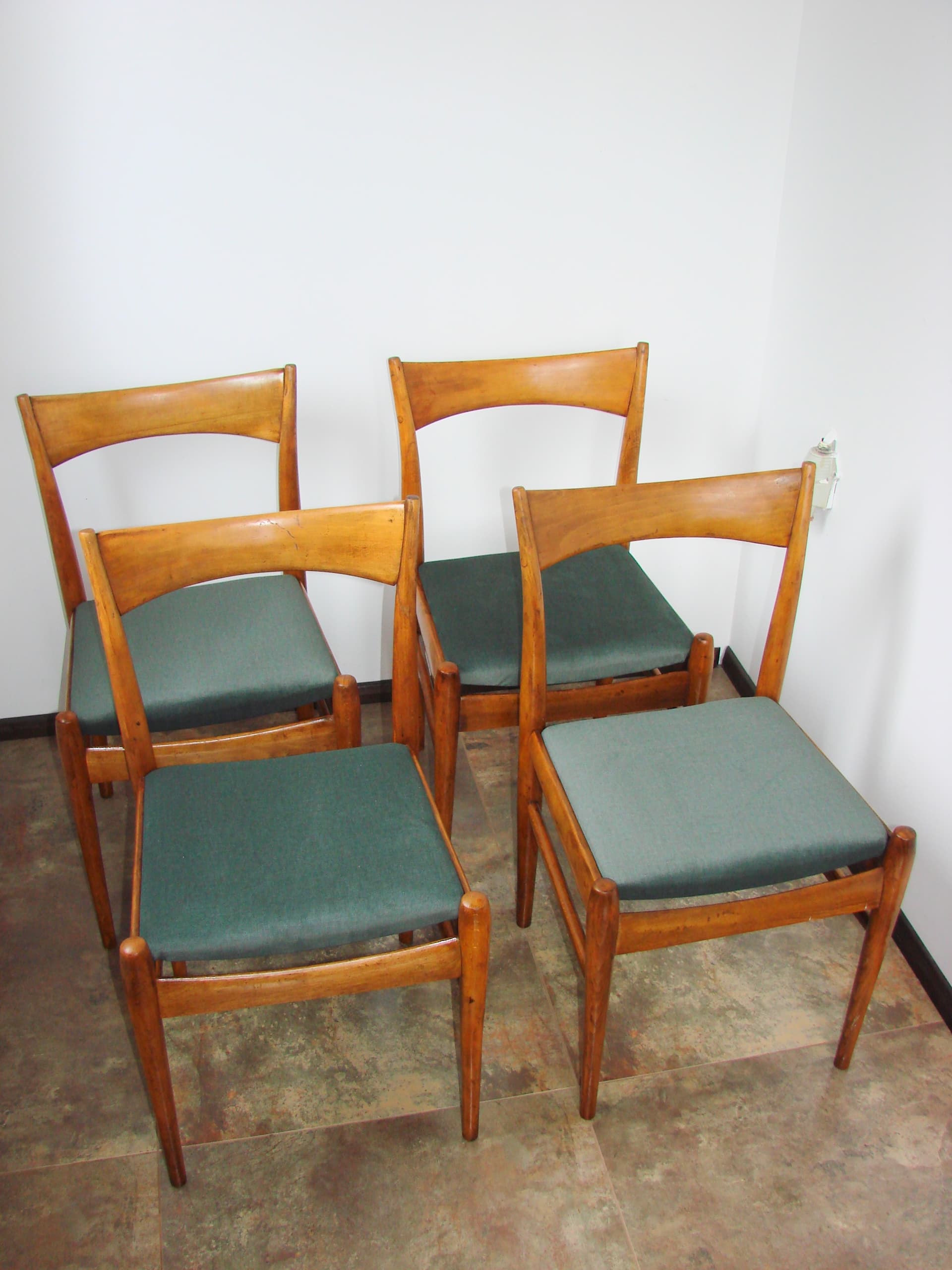 Set of four Scandinavian chairs, brown beech, green fabric, Scandinavia, 1970s. - 303868