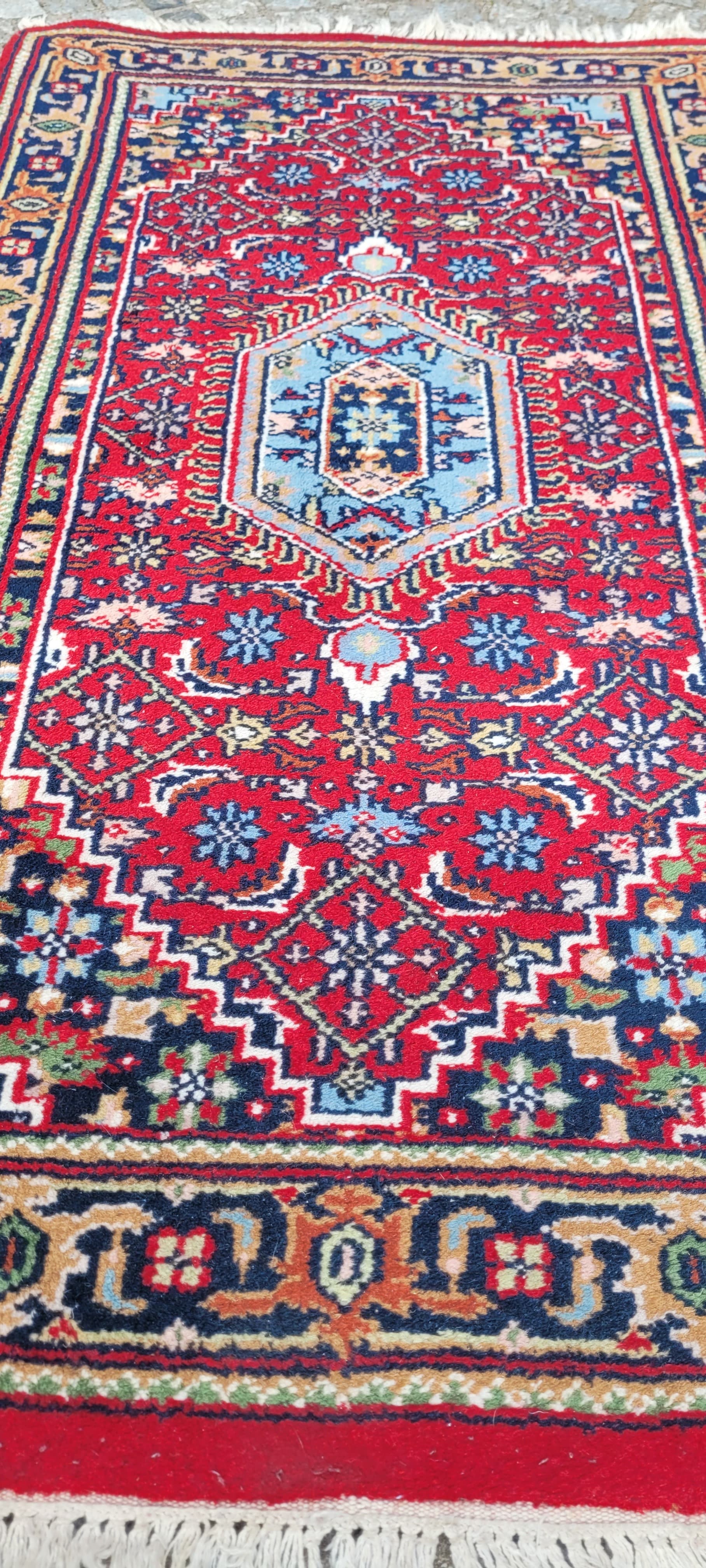 Dywan Bidjar 93x175 cm, wełna czerwona, bawełna beżowa, Indie - 303990