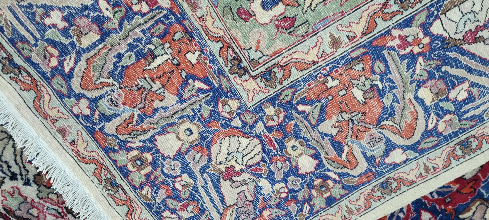 Rug Isfahan pictorial 282x185 cm, cream red blue, wool cotton, Iran, 1920s. - 304033