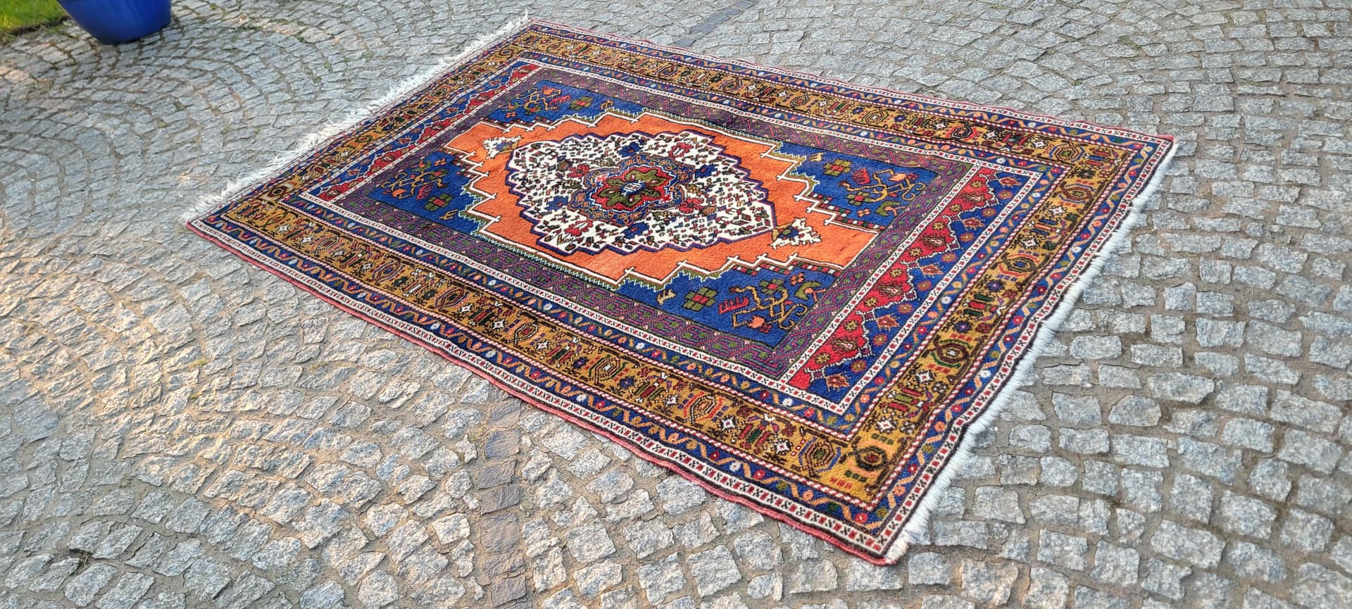 Dywan anatolijski, 130x215 cm, pomarańczowy niebieski, wełna, Turcja, początek XX w. - 304044