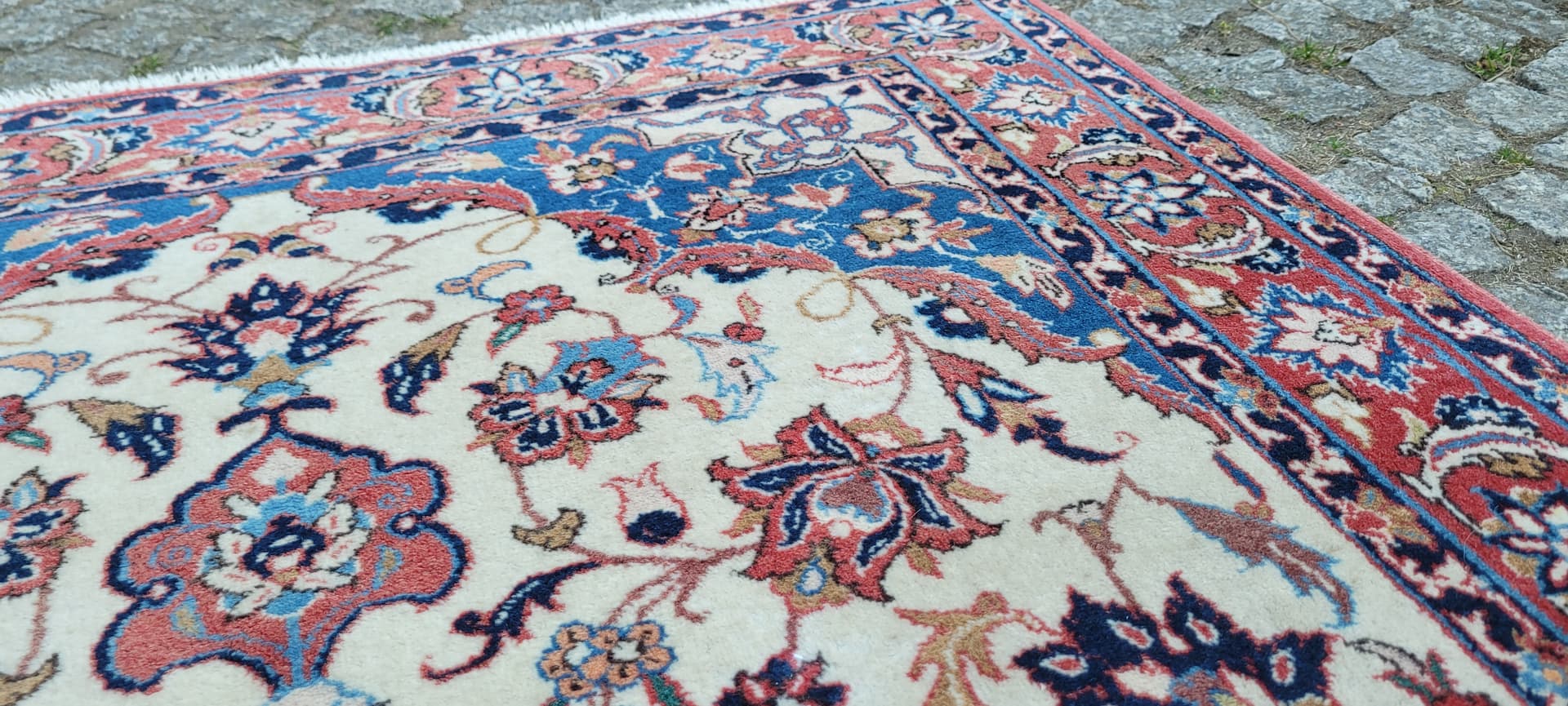 Rug Isfahan 170x105 cm, multicolor, wool cotton, Iran, 1980s. - 304178