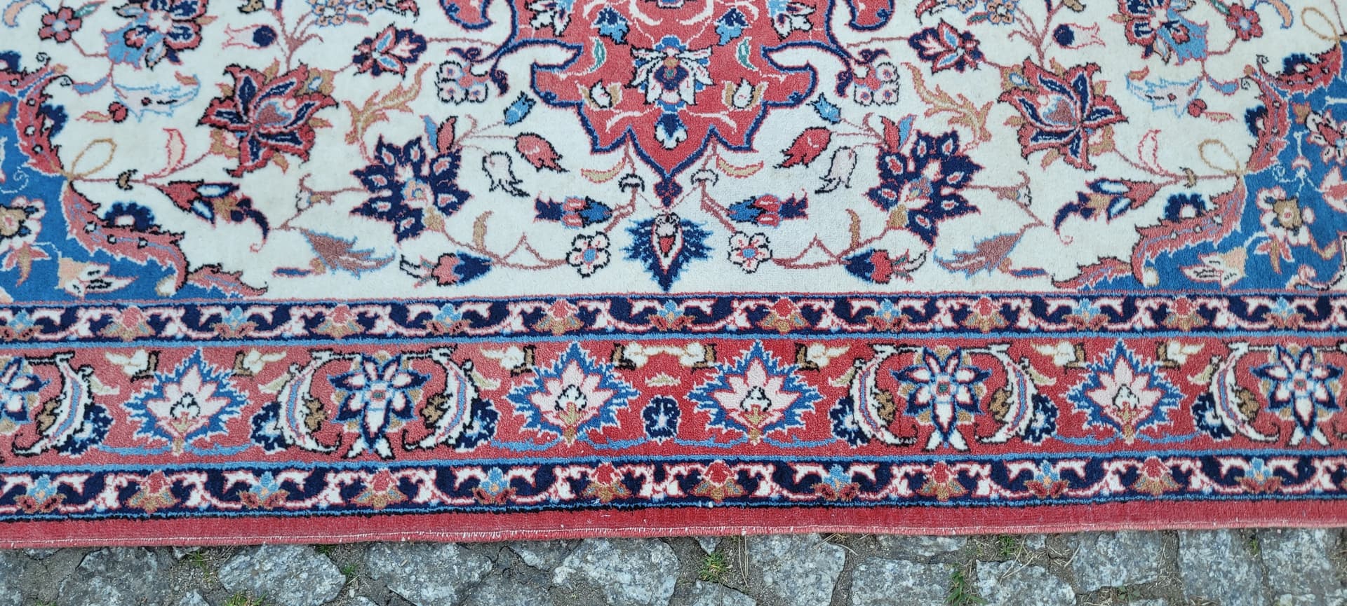 Rug Isfahan 170x105 cm, multicolor, wool cotton, Iran, 1980s. - 304182