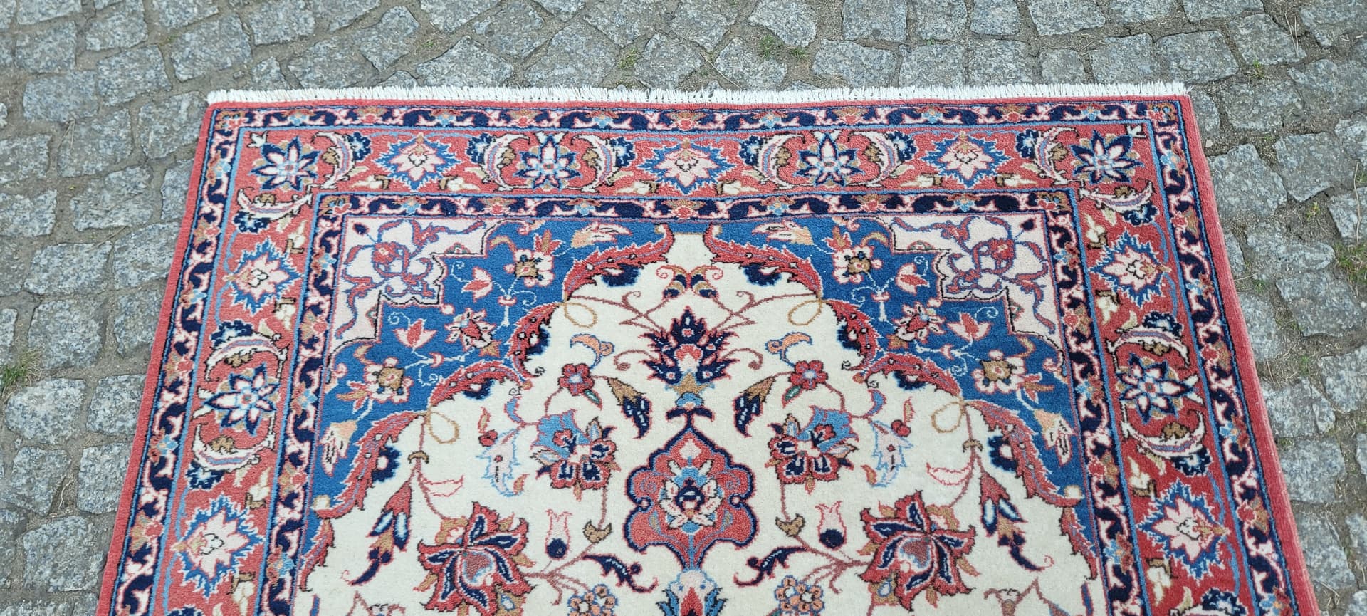 Rug Isfahan 170x105 cm, multicolor, wool cotton, Iran, 1980s. - 304185
