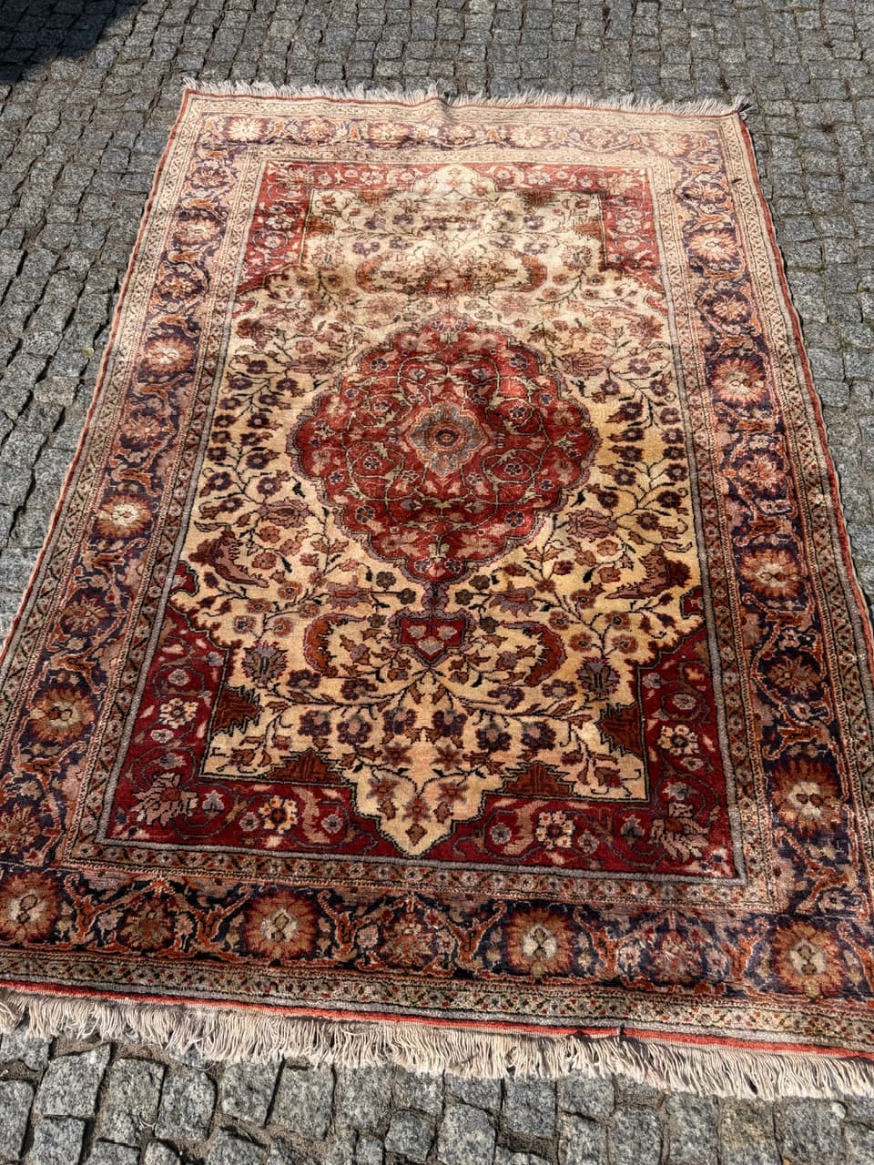 Dywan perski Qom, jedwab czerwony, bawełna, Turcja, 185x122 cm, lata 60. - 304292