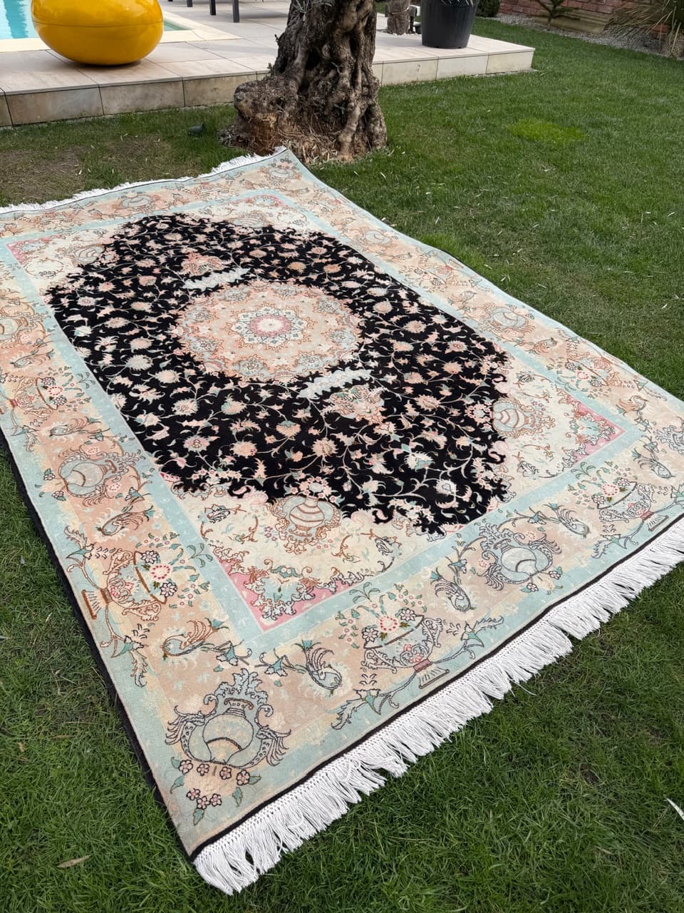 Carpet Tabriz Raj, 310x200 cm, black cashmere wool, silk, Iran - 304345