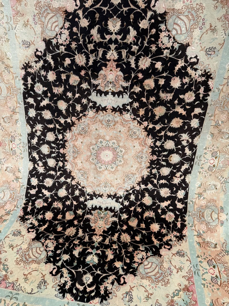 Carpet Tabriz Raj, 310x200 cm, black cashmere wool, silk, Iran - 304343