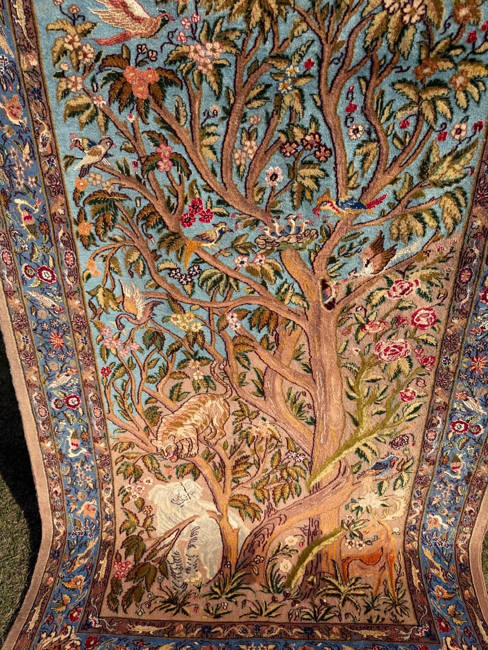 Tapestry Rug Ghoum/Qom 200x125 cm, beige, Kashmiri wool silk, Iran, 1980s. - 304408